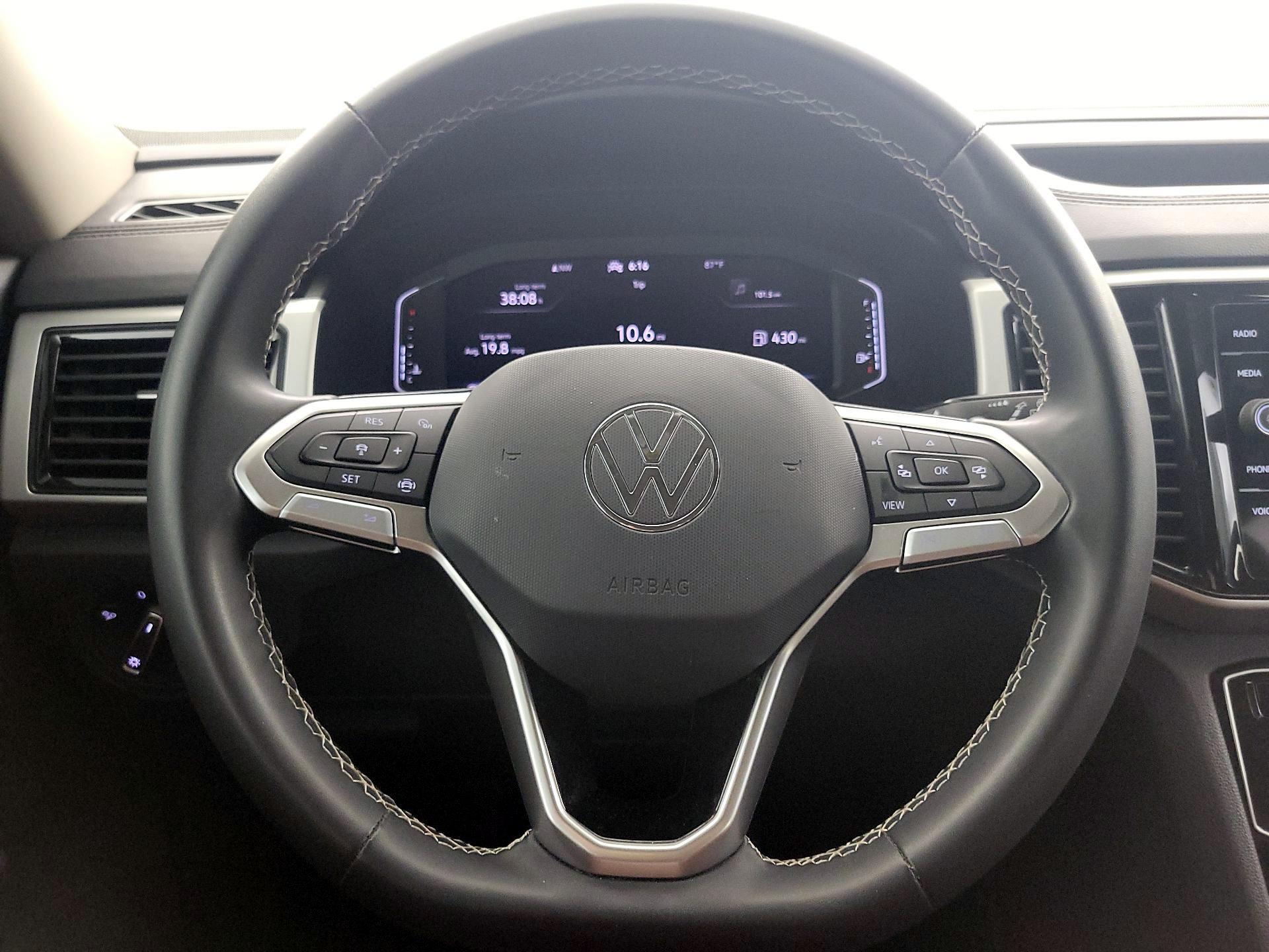 Thumbnail: 2023 Volkswagen Atlas - 10