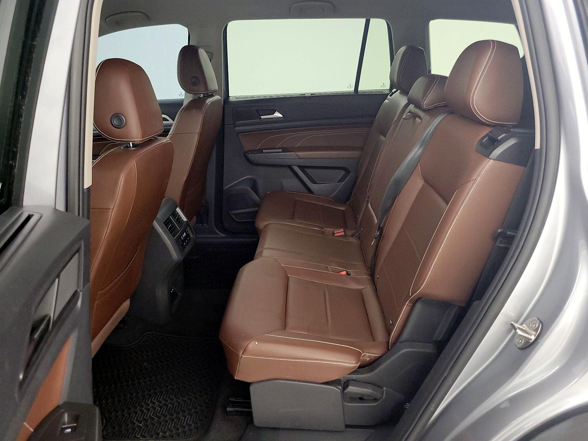 Thumbnail: 2023 Volkswagen Atlas - 19