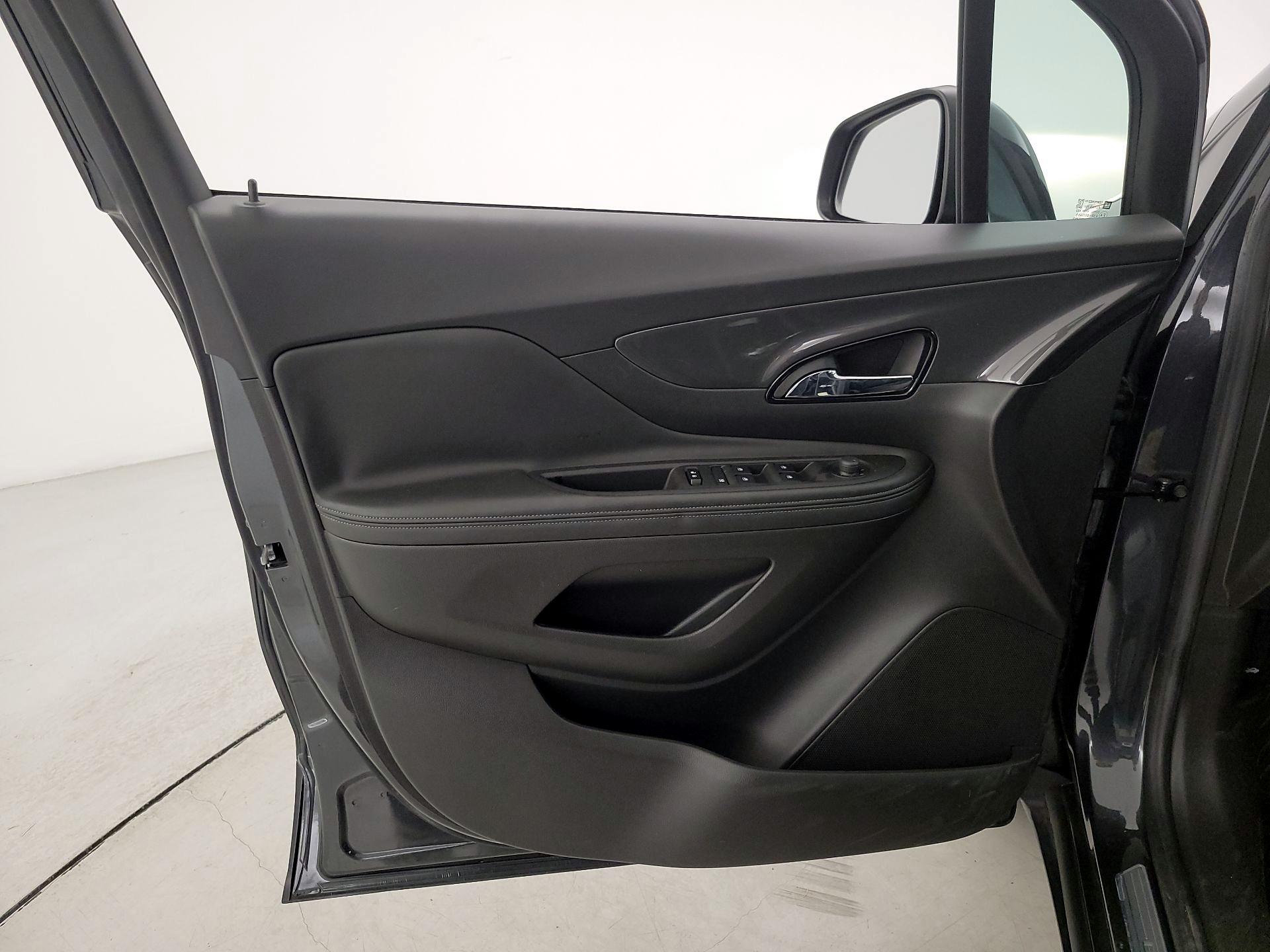 Thumbnail: 2017 Buick Encore - 12