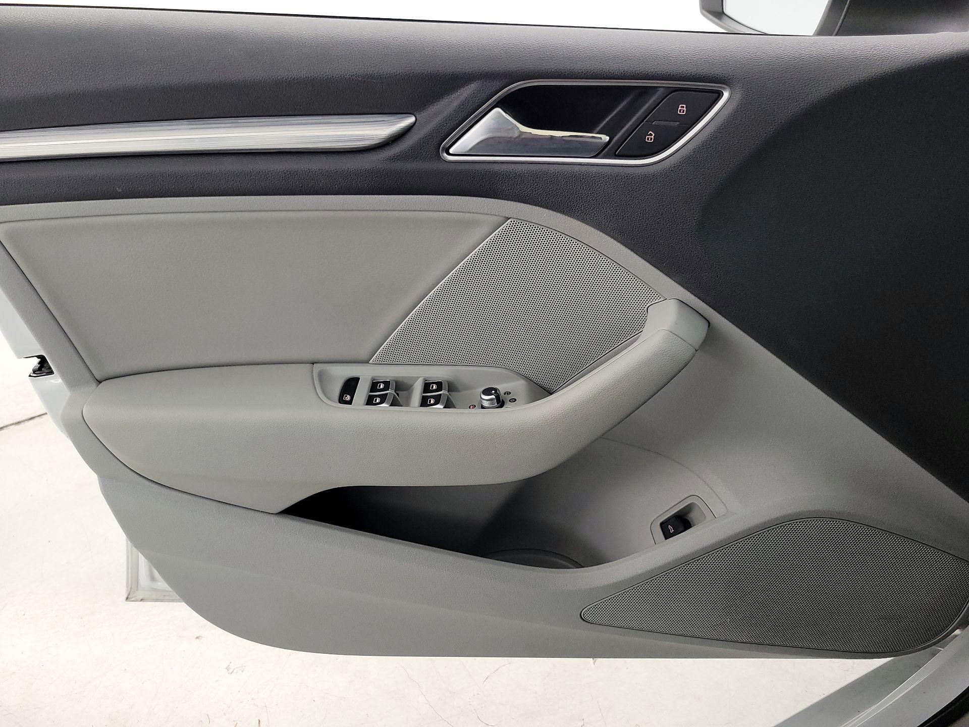 Thumbnail: 2015 Audi A3 - 12