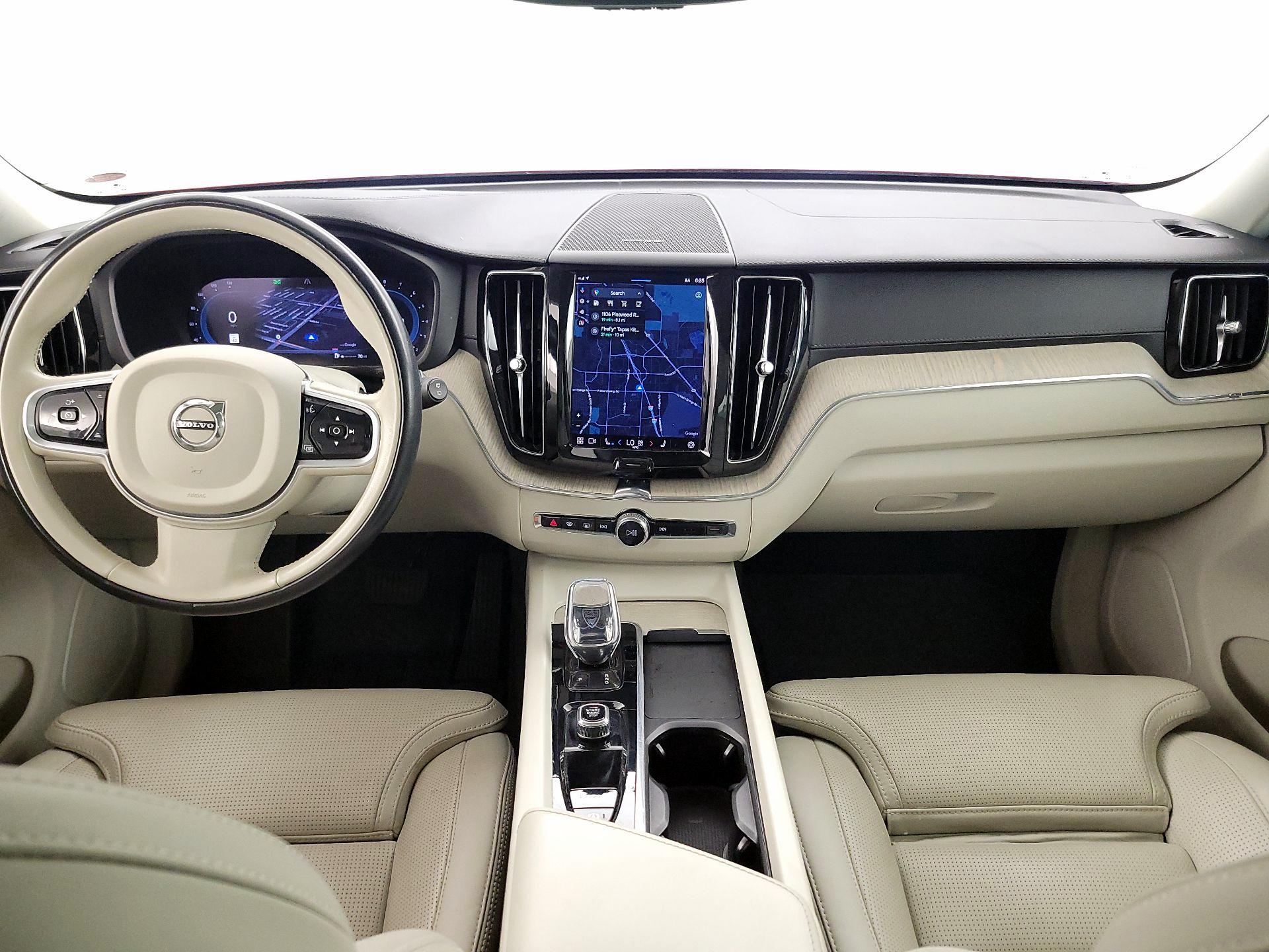 Thumbnail: 2022 Volvo XC60 - 9