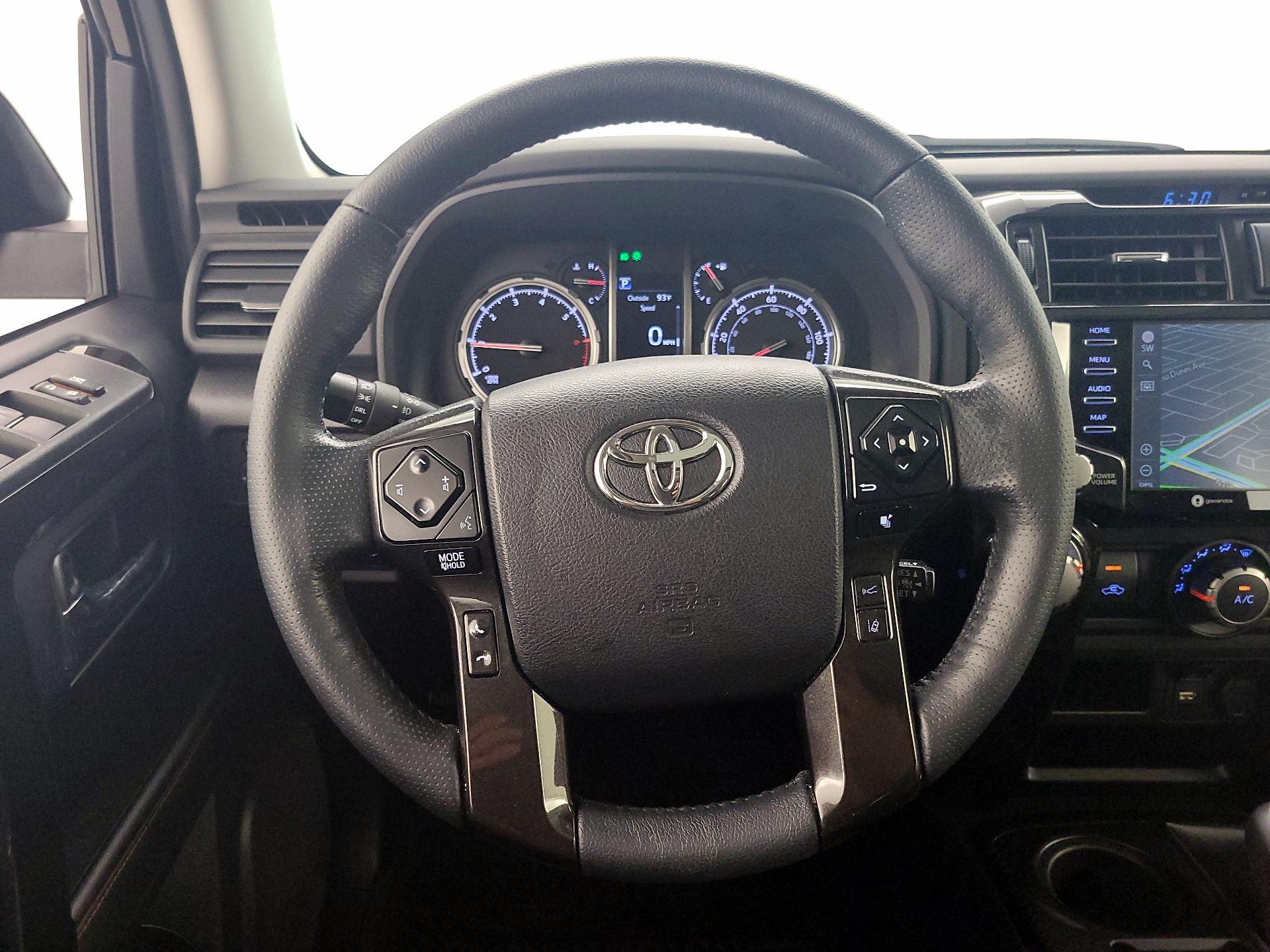 Thumbnail: 2023 Toyota 4Runner - 10