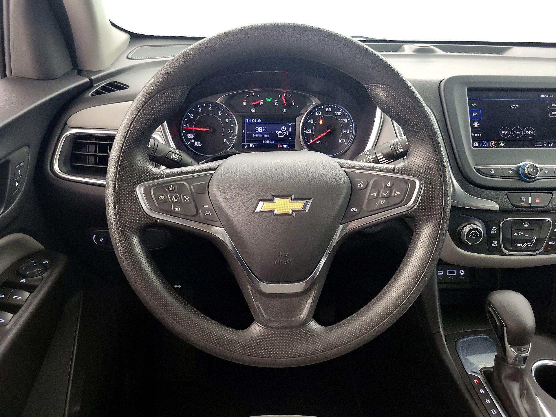 Thumbnail: 2022 Chevrolet Equinox - 10