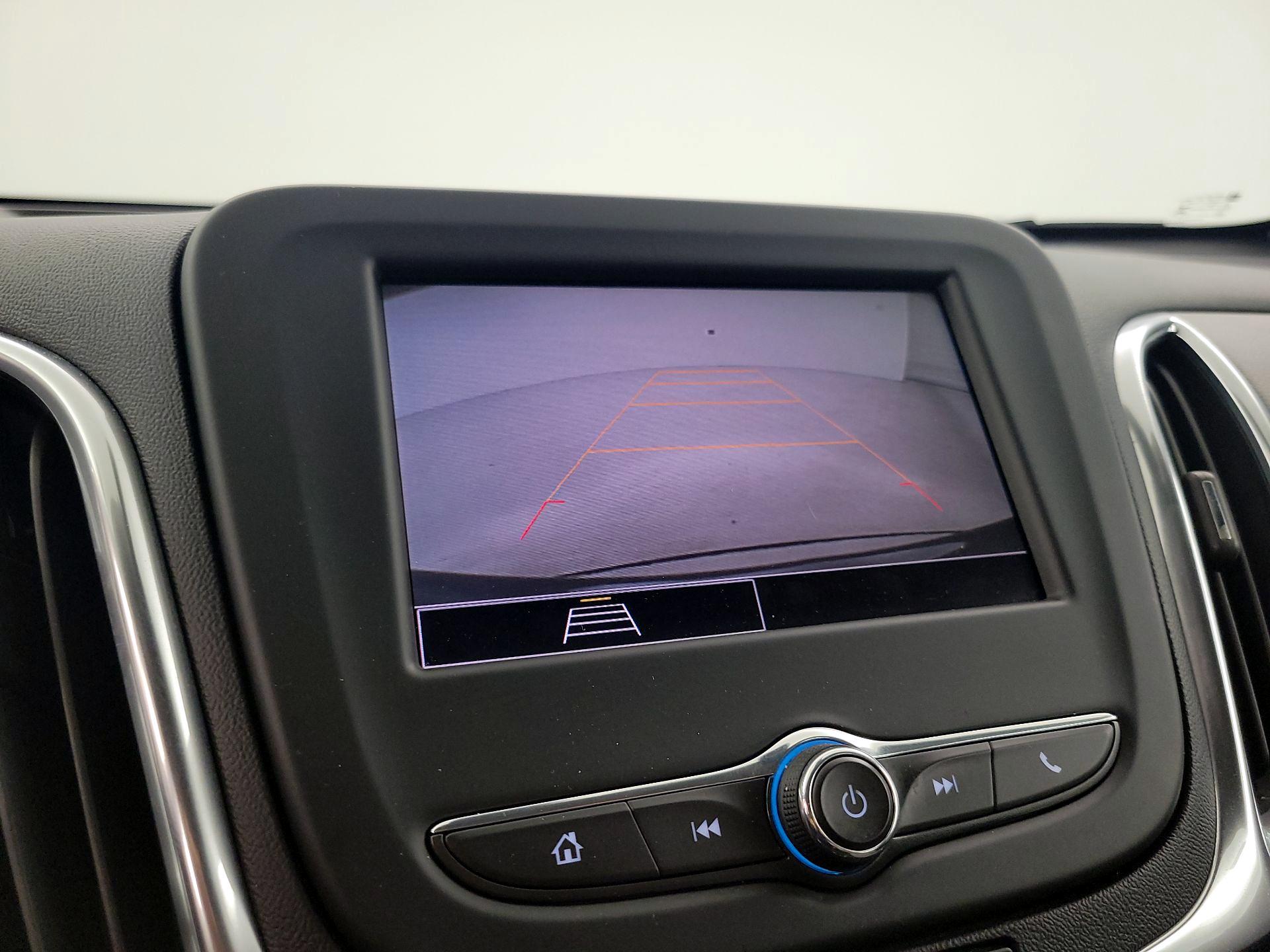 Thumbnail: 2022 Chevrolet Equinox - 14