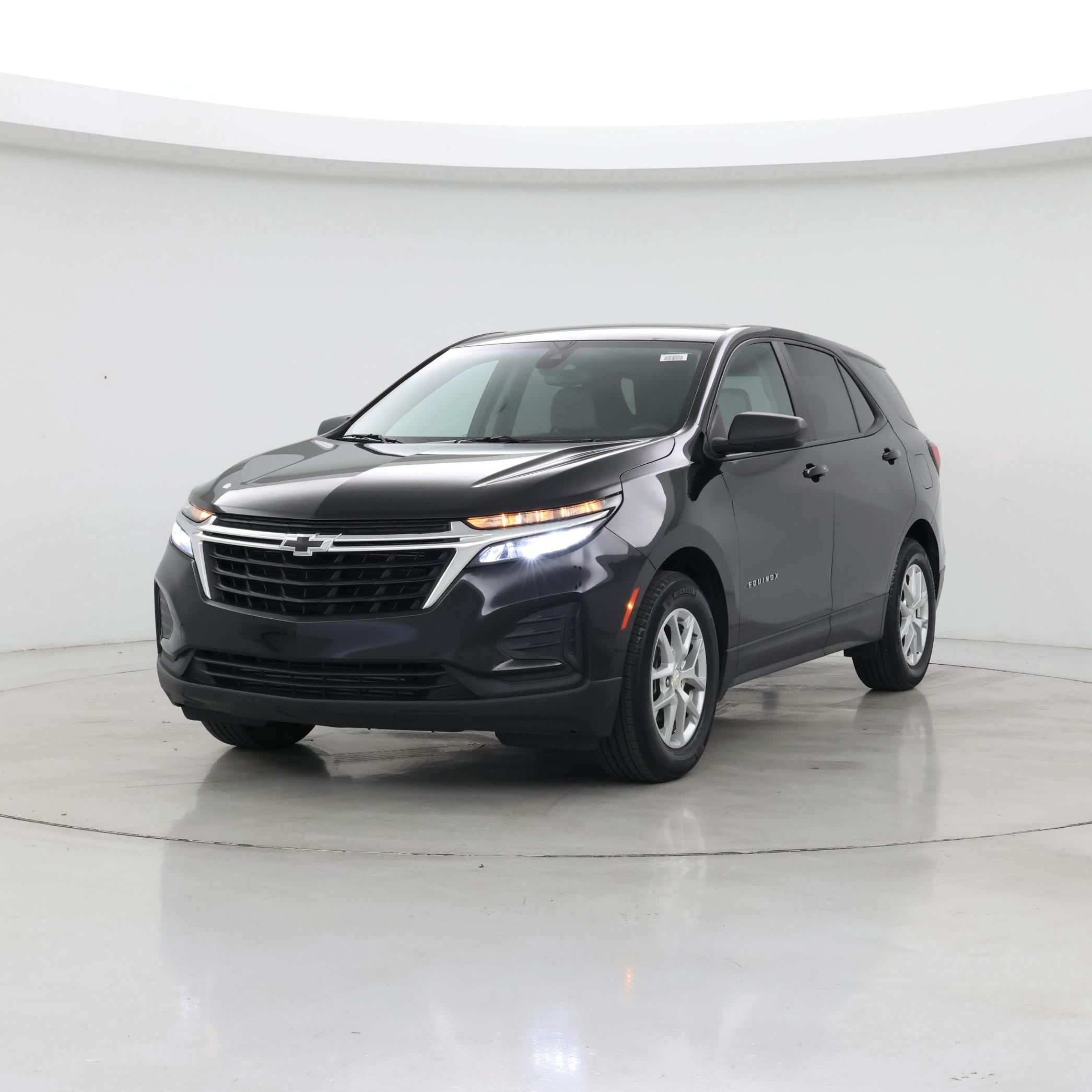 Thumbnail: 2022 Chevrolet Equinox - 4