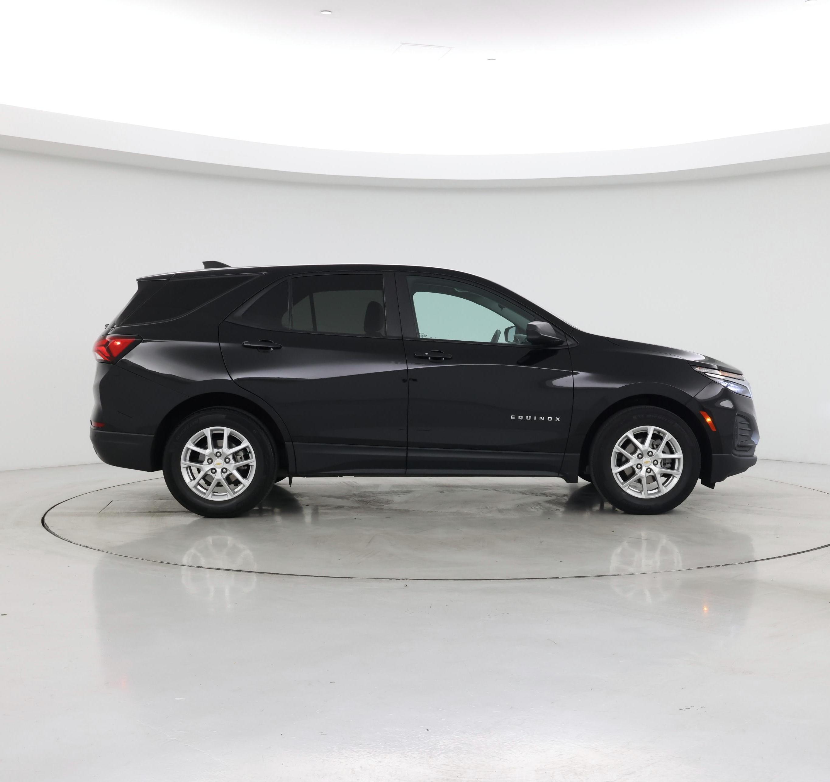 Thumbnail: 2022 Chevrolet Equinox - 7