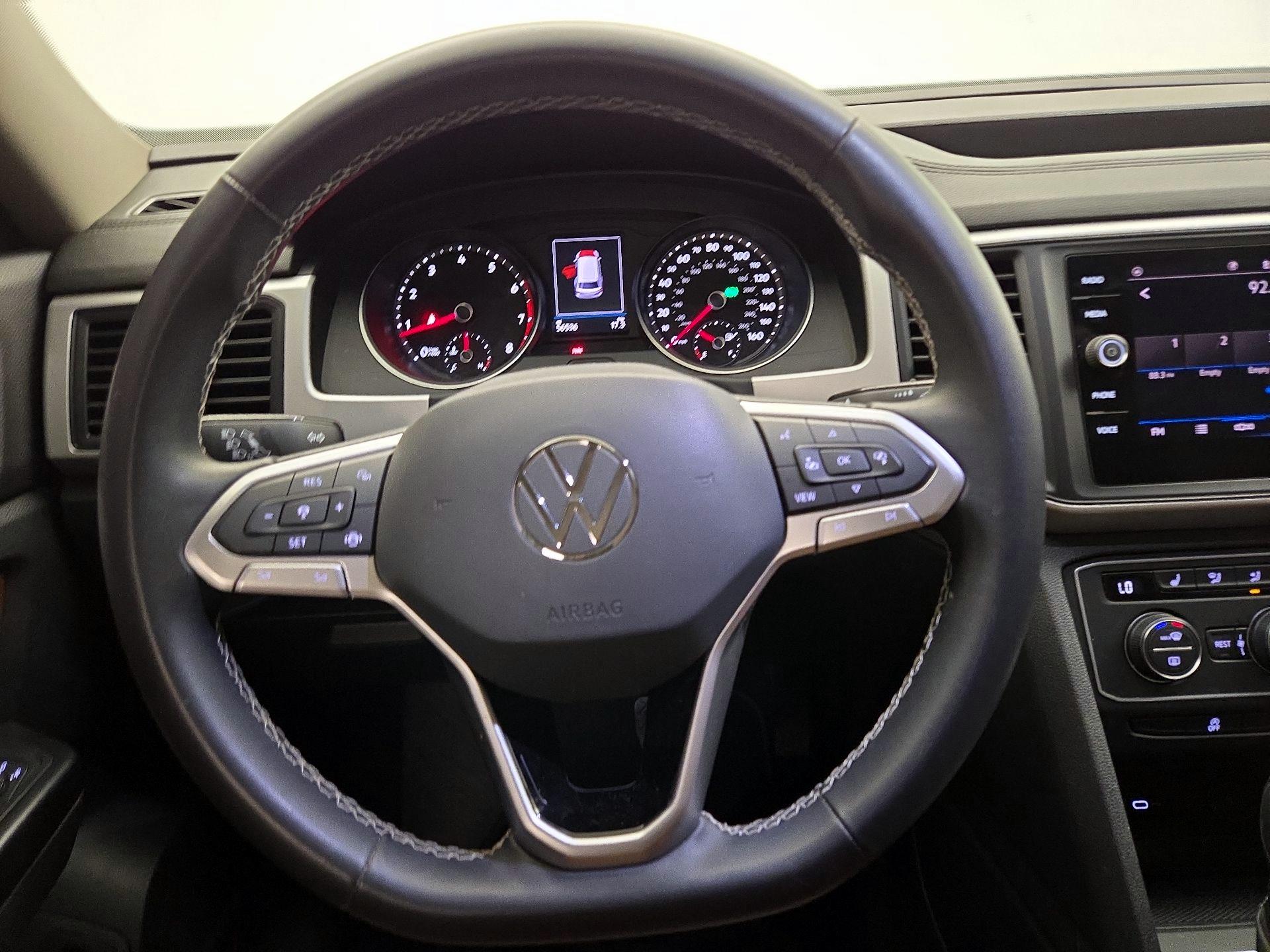 Thumbnail: 2021 Volkswagen Atlas - 10