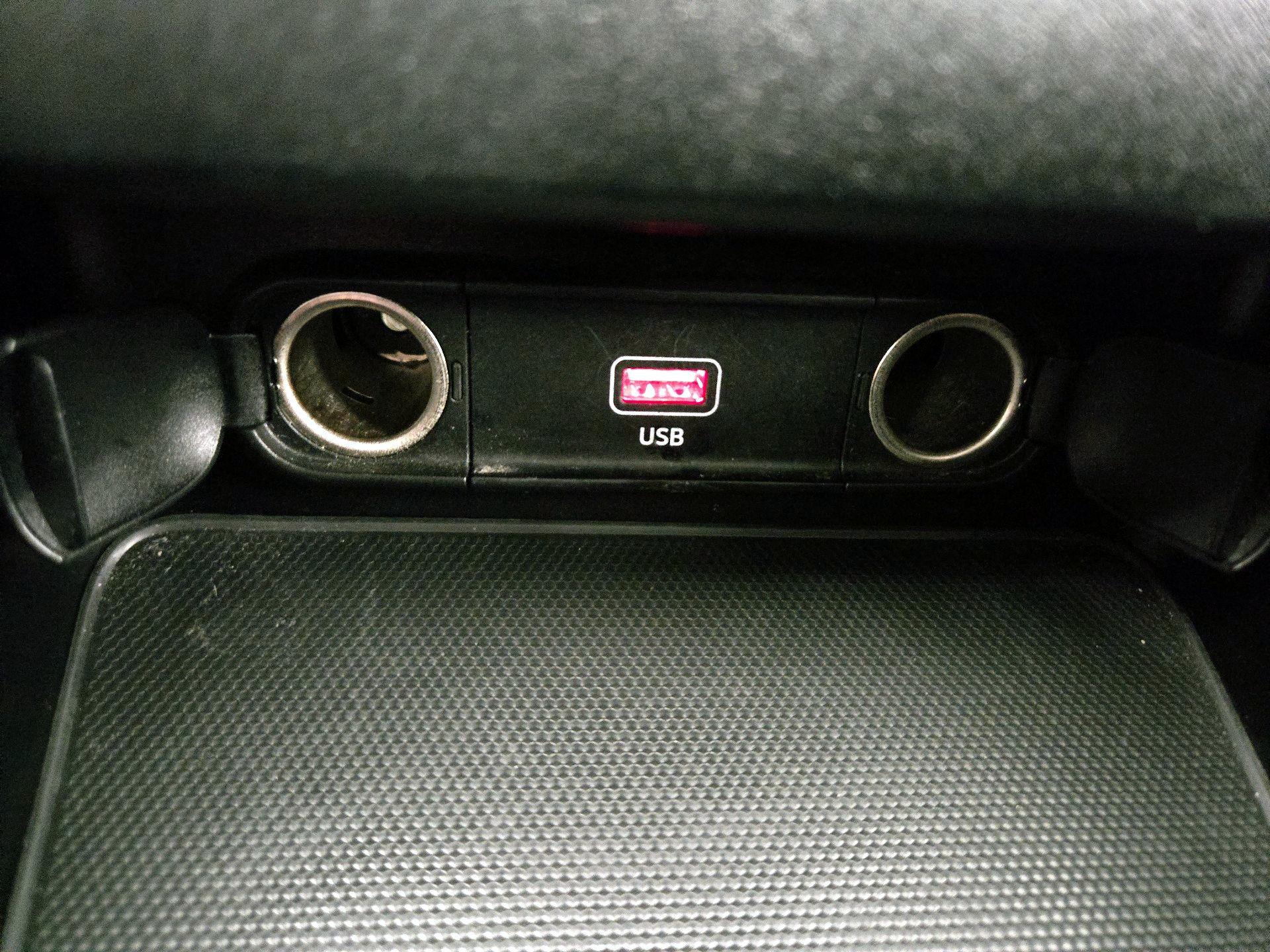 Thumbnail: 2023 Kia Forte - 18