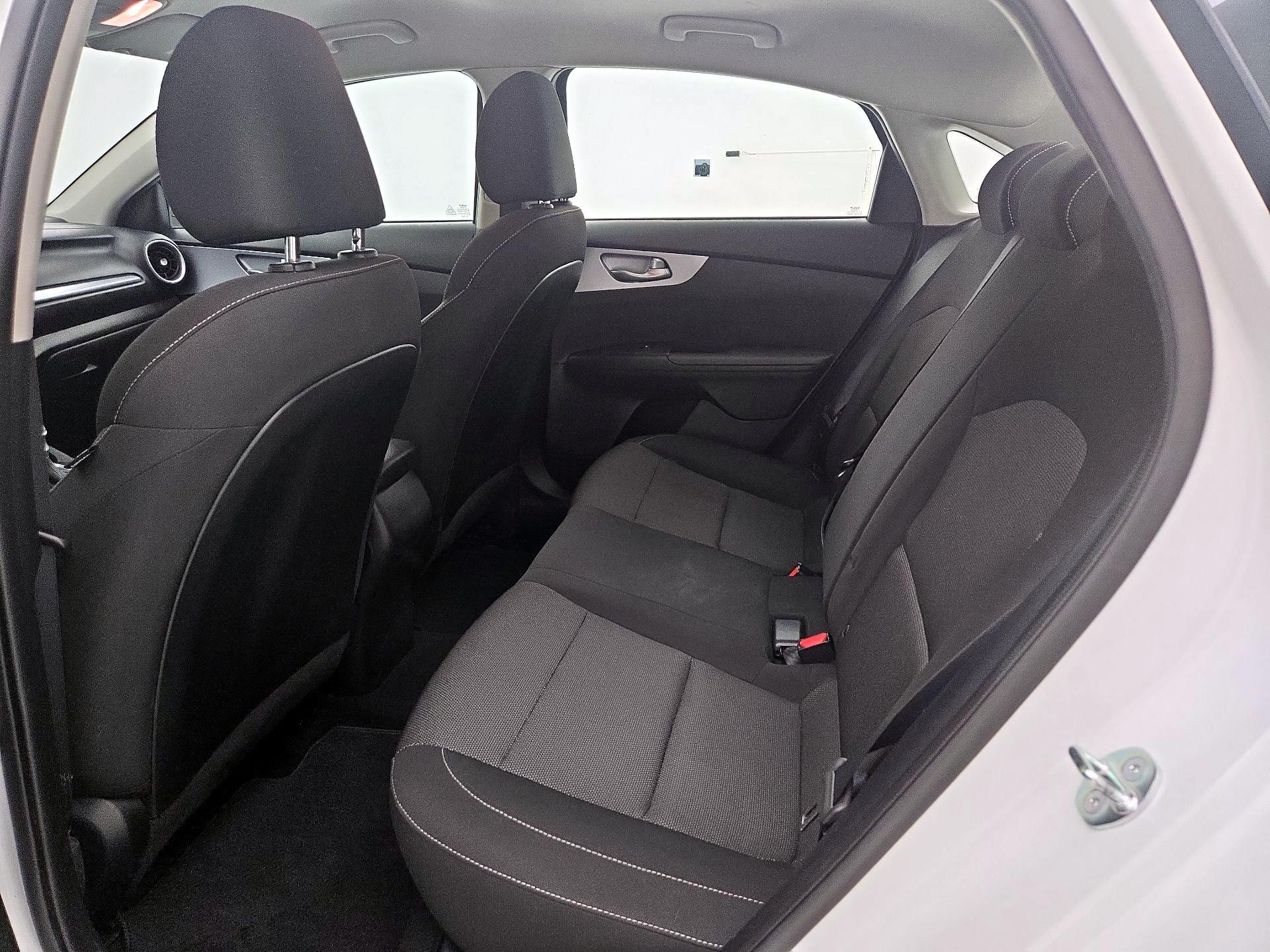 Thumbnail: 2023 Kia Forte - 19