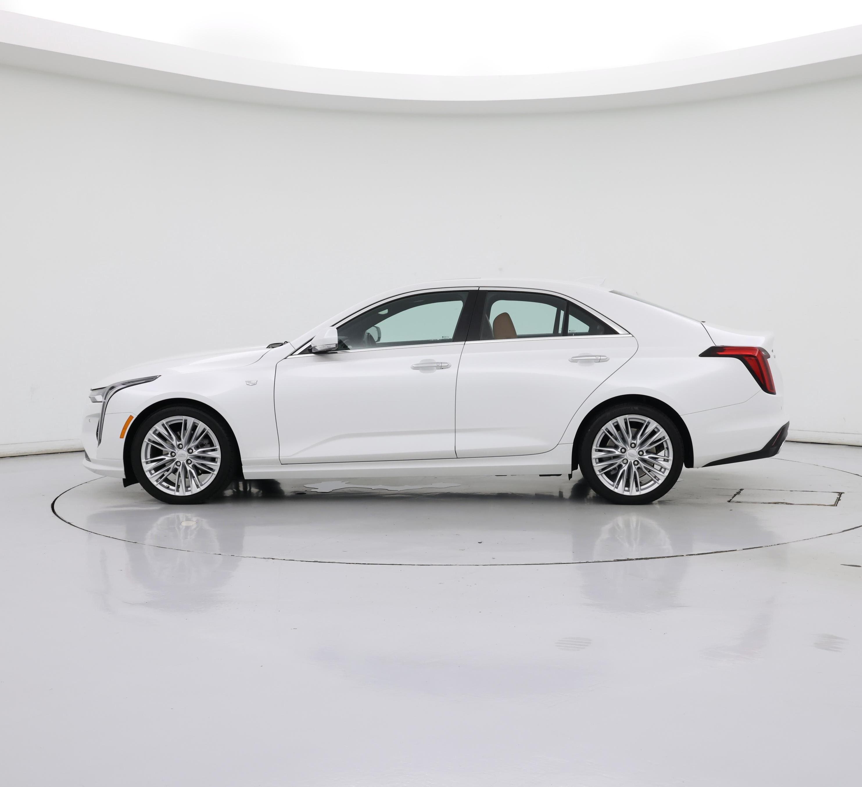 Thumbnail: 2022 Cadillac CT4 - 3