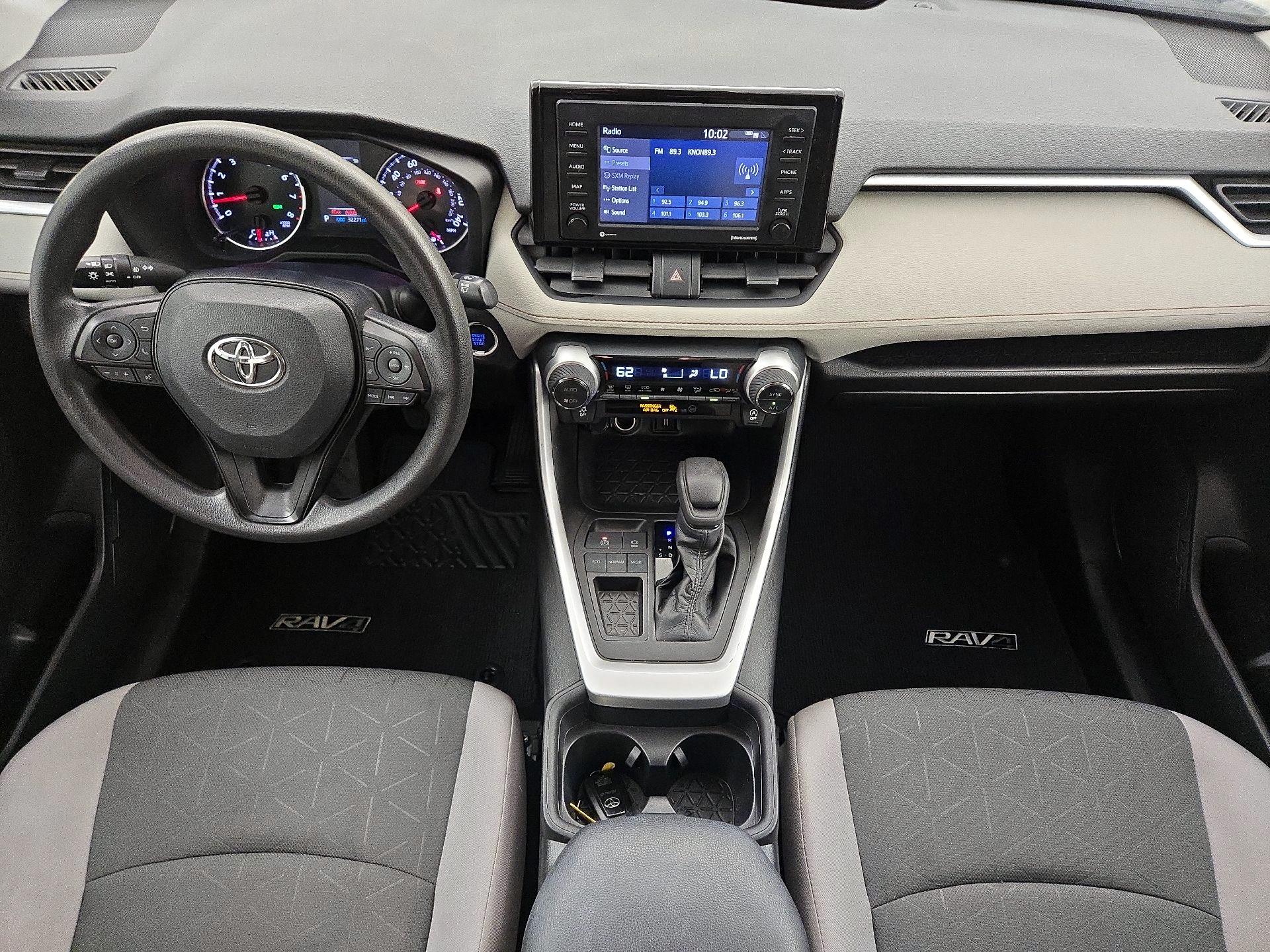 Thumbnail: 2020 Toyota RAV4 - 9