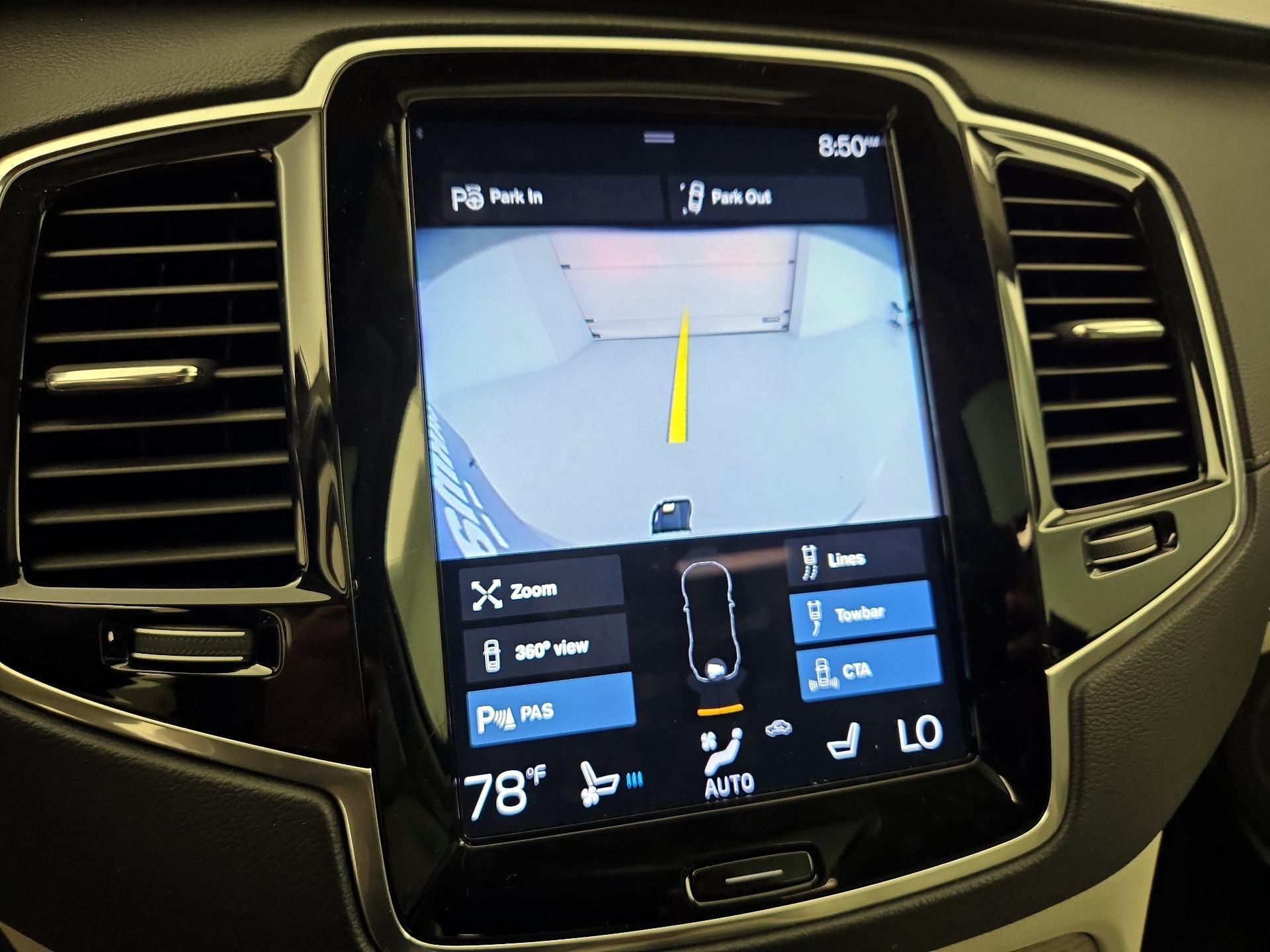 Thumbnail: 2021 Volvo XC90 - 14