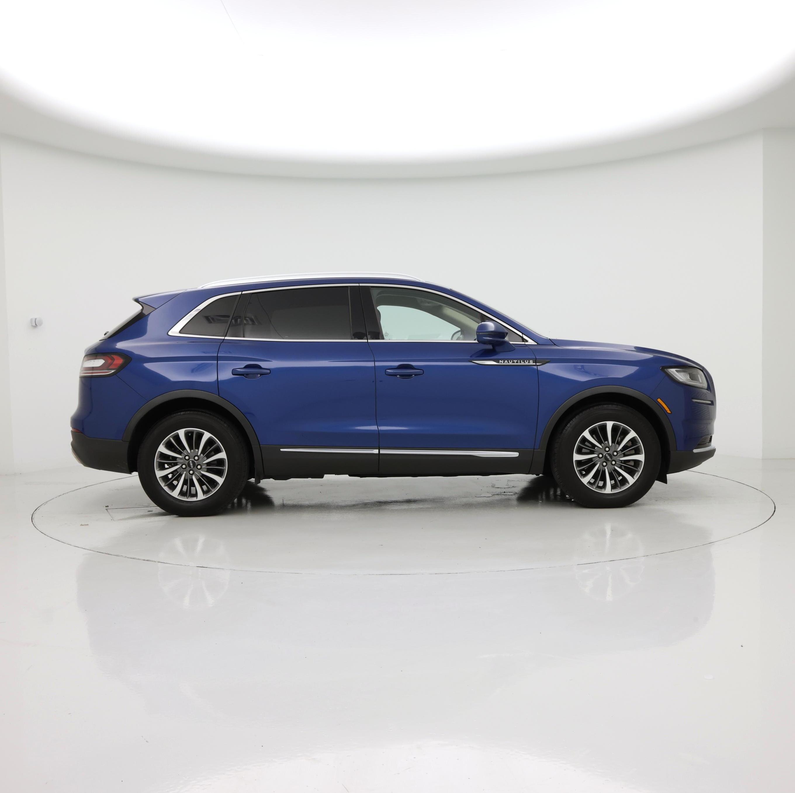 Thumbnail: 2021 Lincoln Nautilus - 7