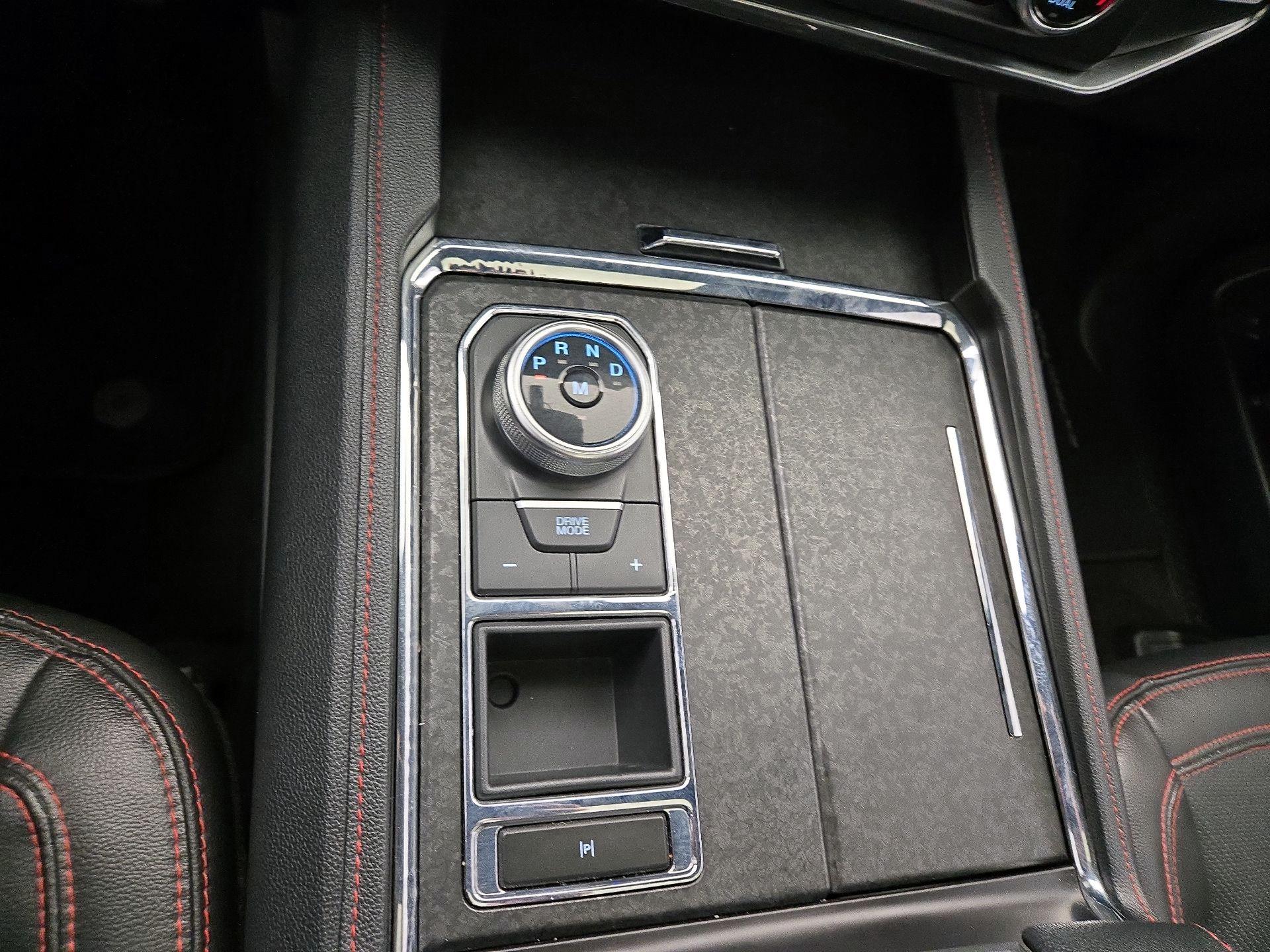 Thumbnail: 2022 Ford Expedition - 18