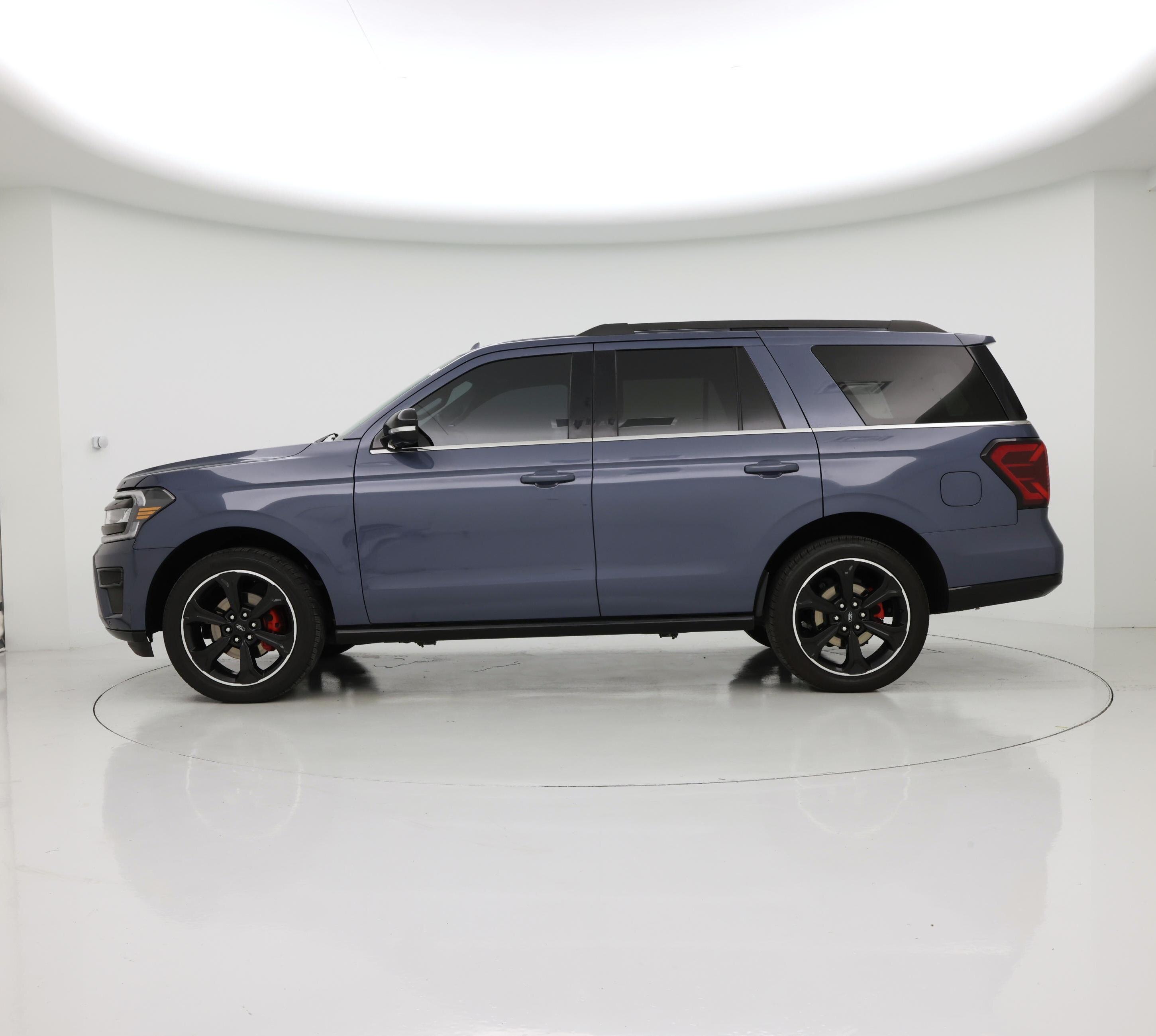 Thumbnail: 2022 Ford Expedition - 3