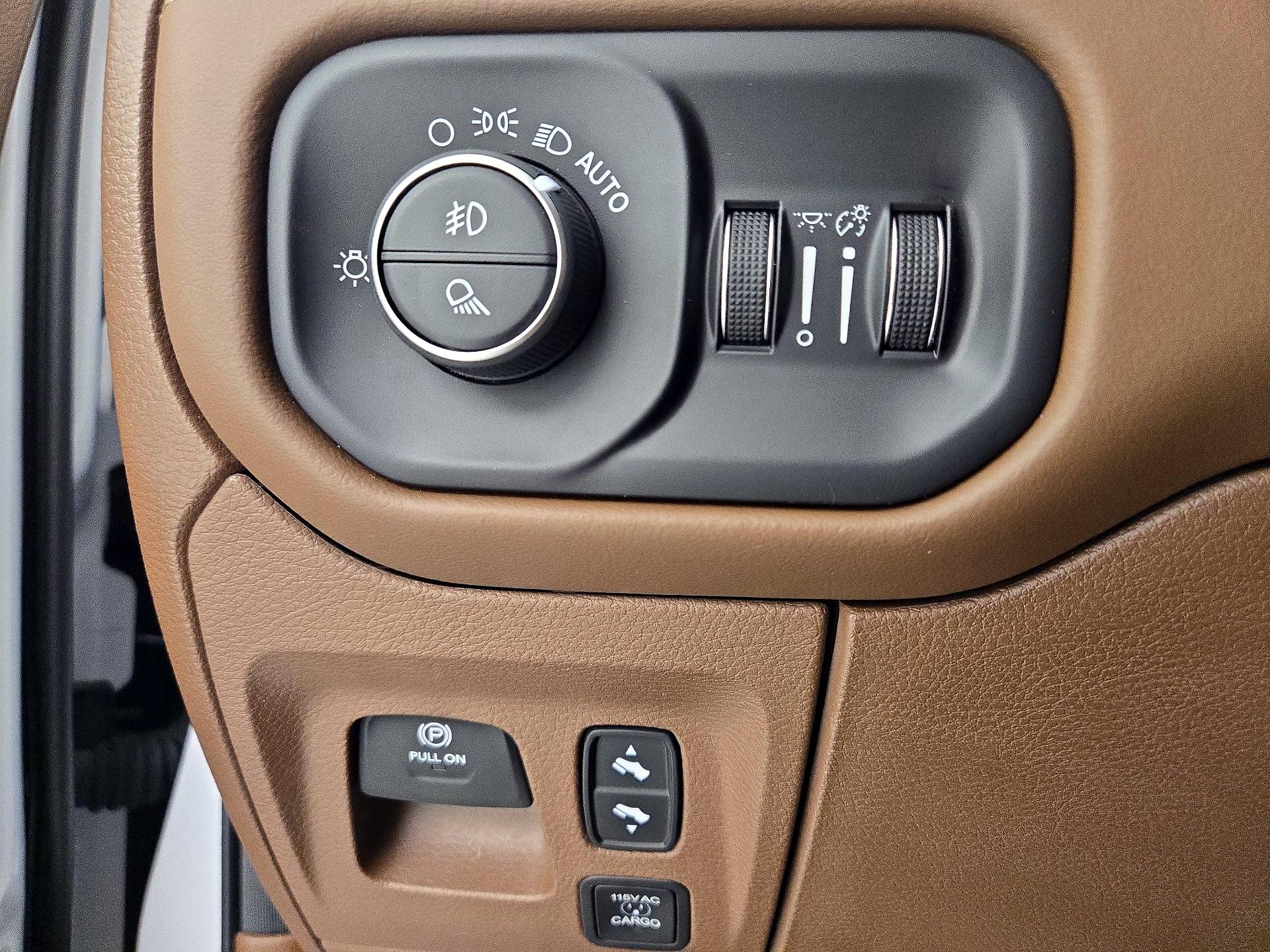 Thumbnail: 2020 RAM 1500 - 13