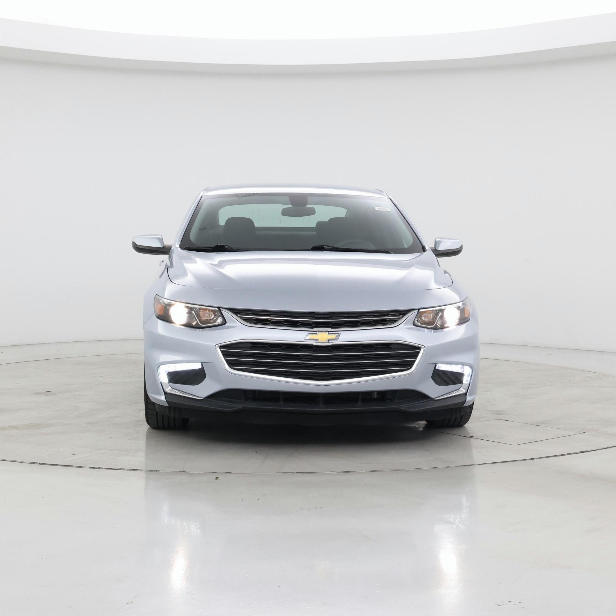 Thumbnail: 2017 Chevrolet Malibu - 5