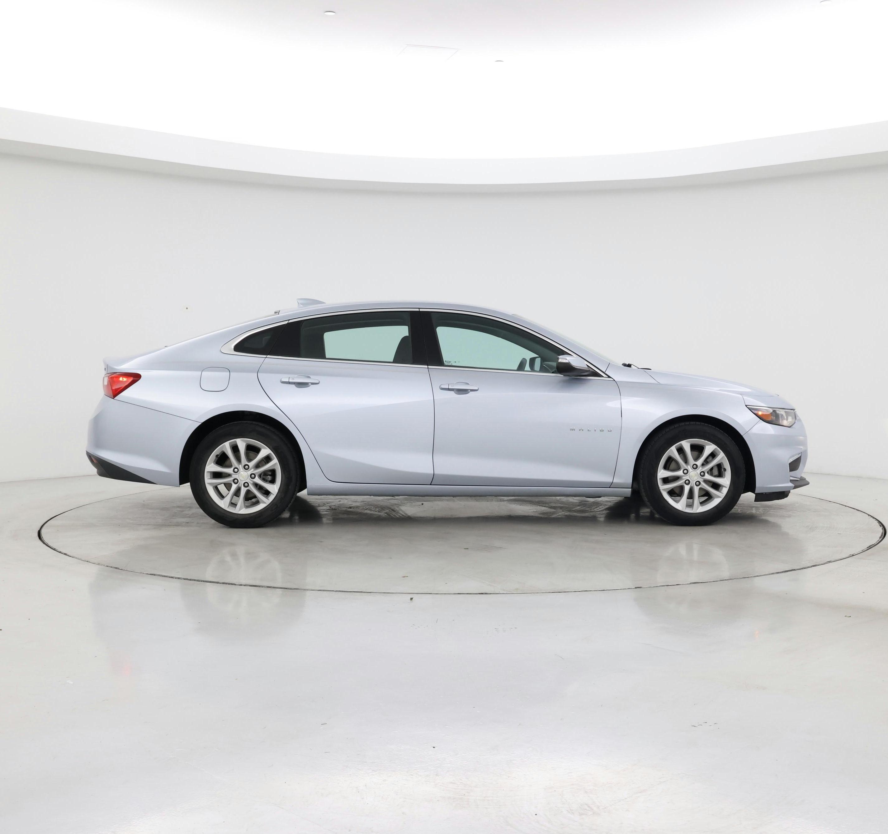 Thumbnail: 2017 Chevrolet Malibu - 7
