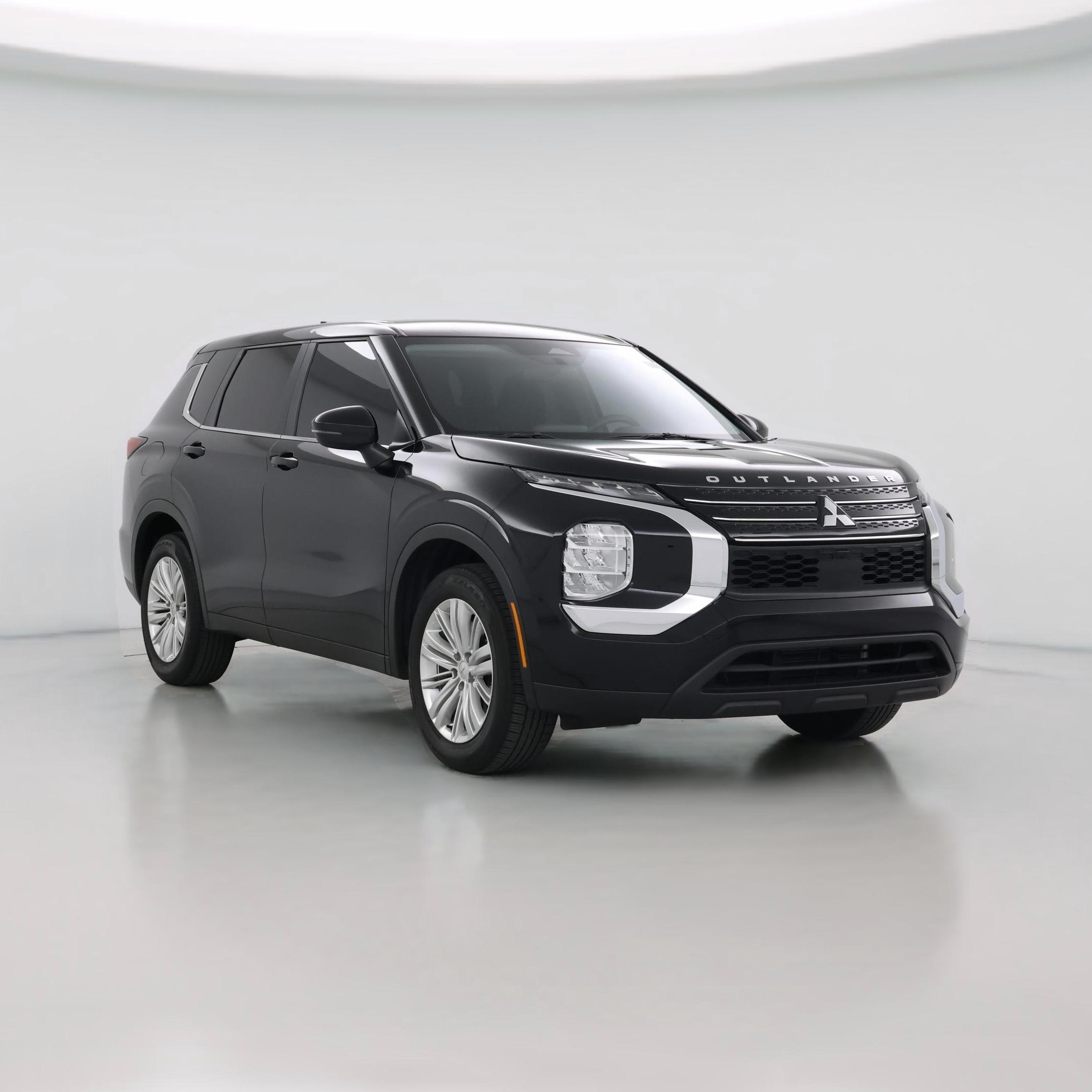 Thumbnail: 2024 Mitsubishi Outlander - 1