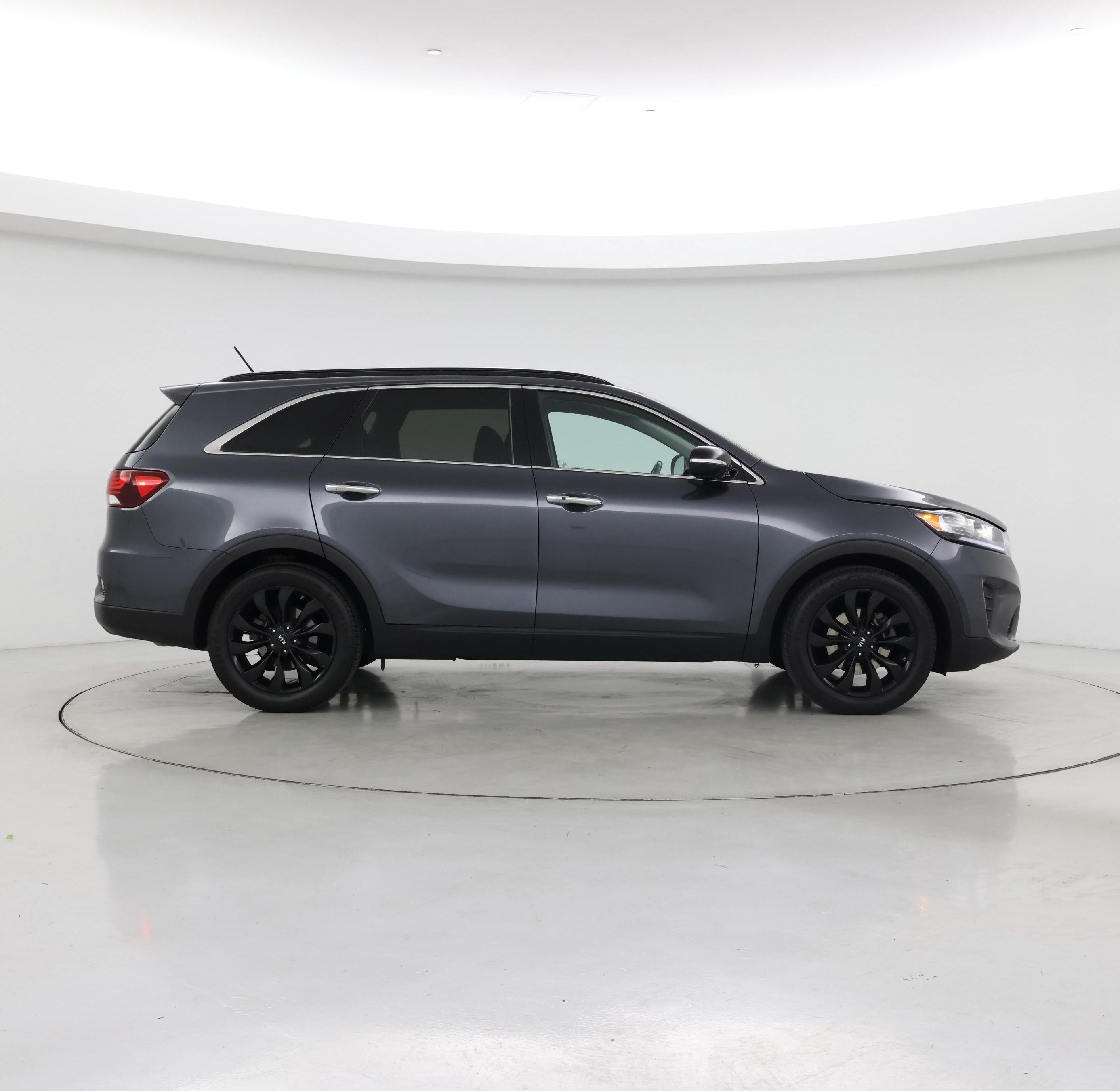 Thumbnail: 2020 Kia Sorento - 7