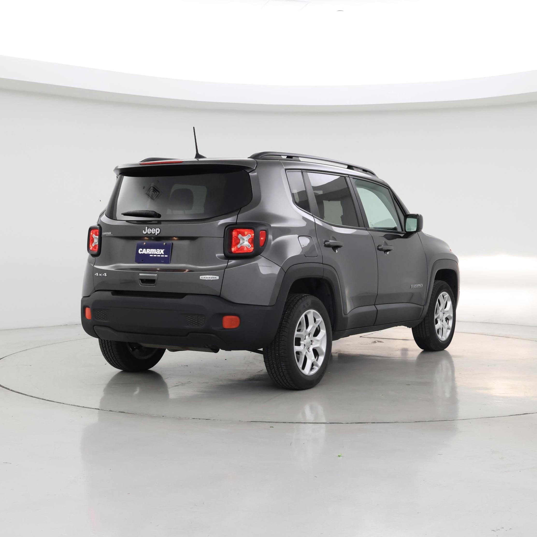 Thumbnail: 2018 Jeep Renegade - 8