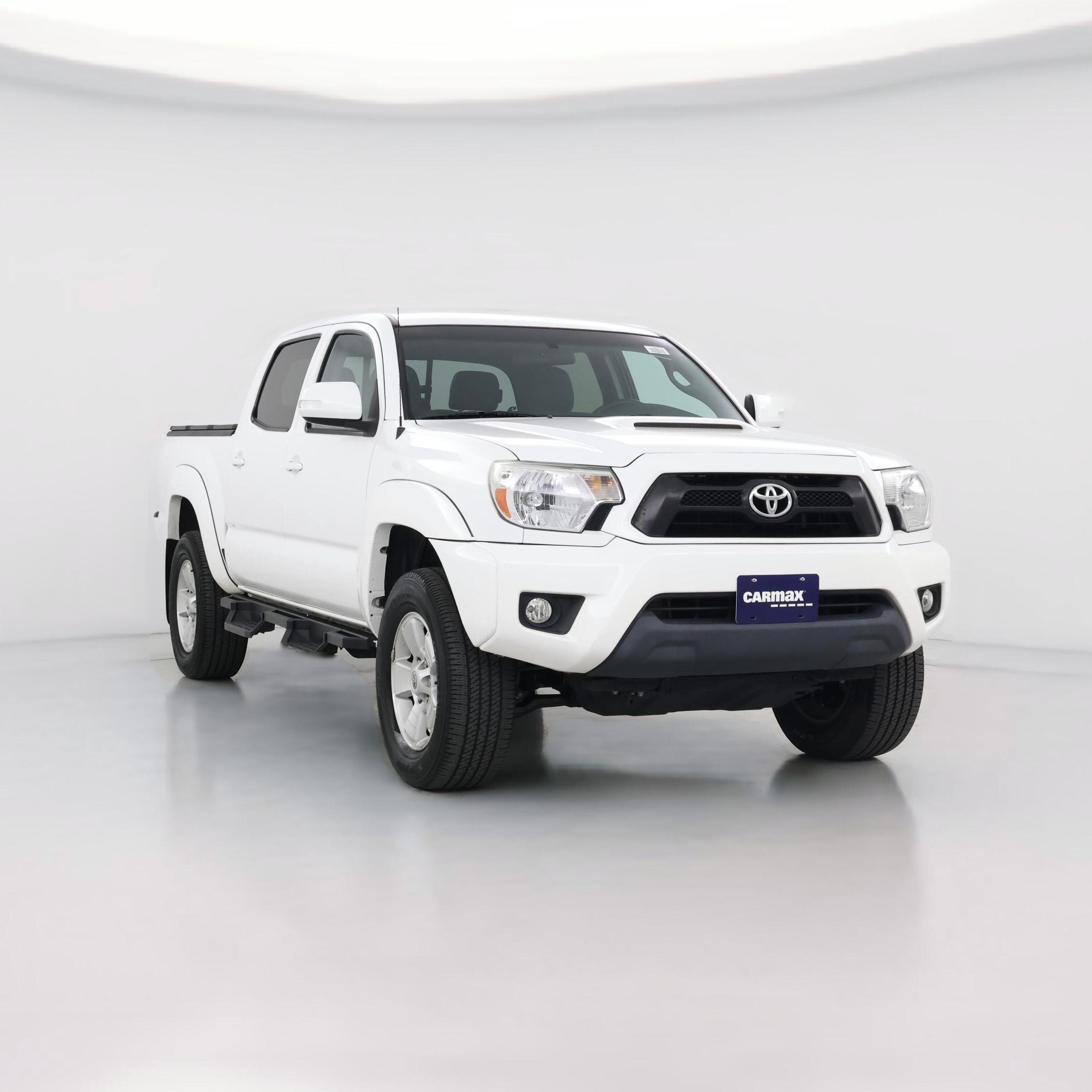 Thumbnail: 2015 Toyota Tacoma - 1