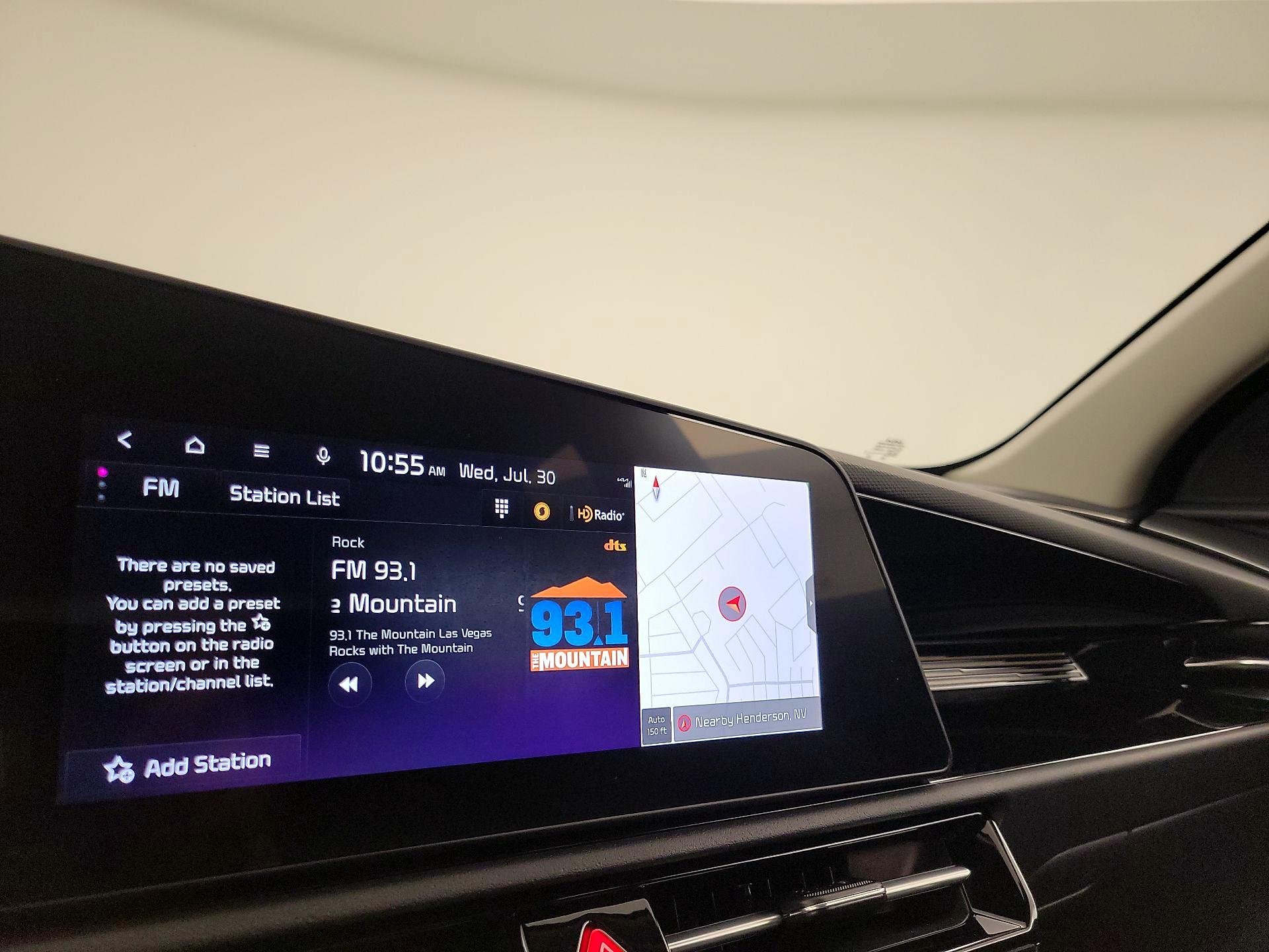Thumbnail: 2025 Kia Niro - 16