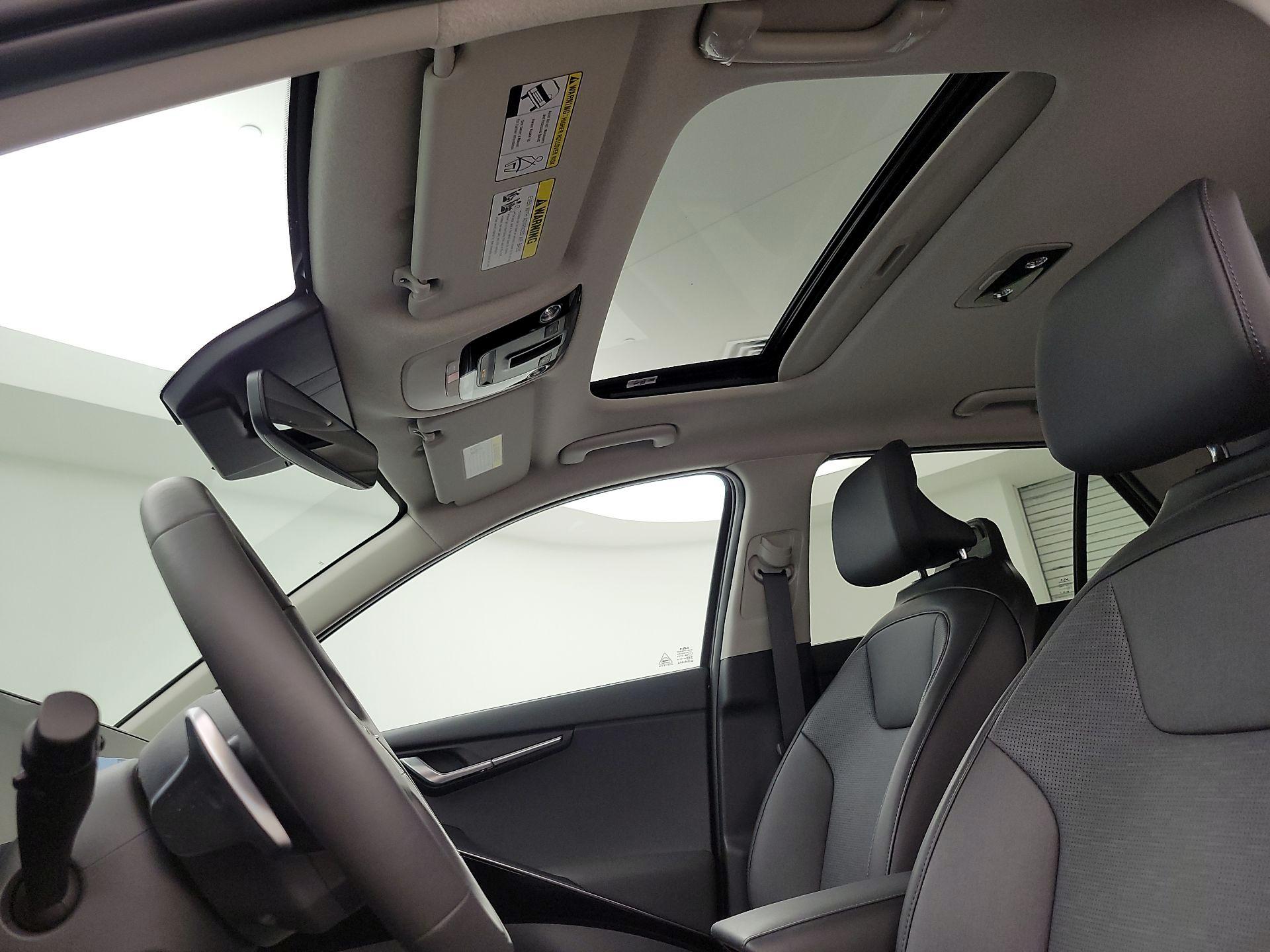 Thumbnail: 2025 Kia Niro - 20