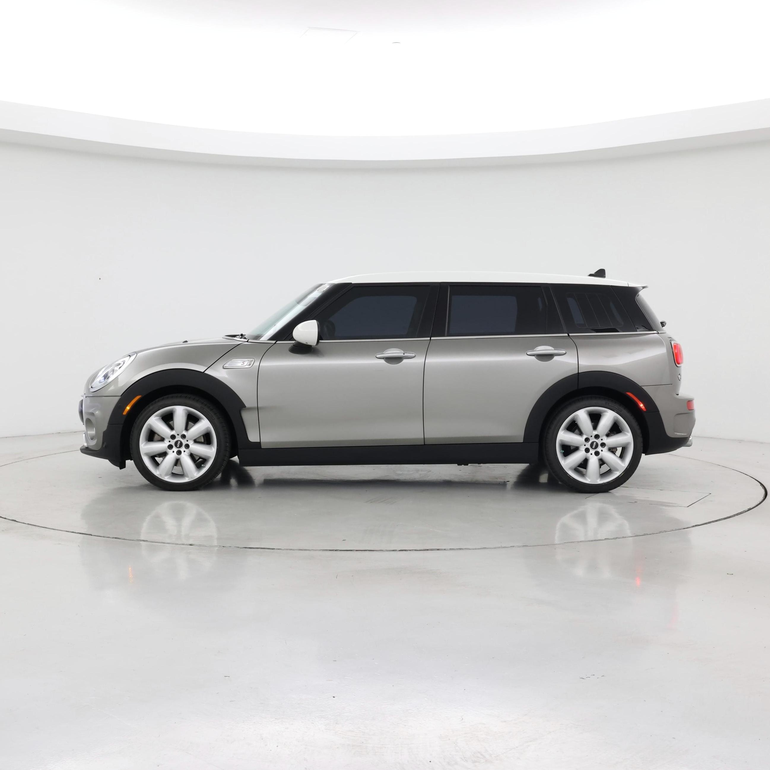 Thumbnail: 2018 MINI Cooper Clubman - 3