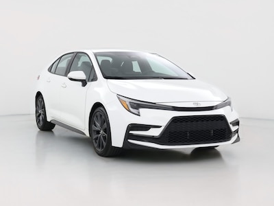 White 2023 Toyota Corolla SE
