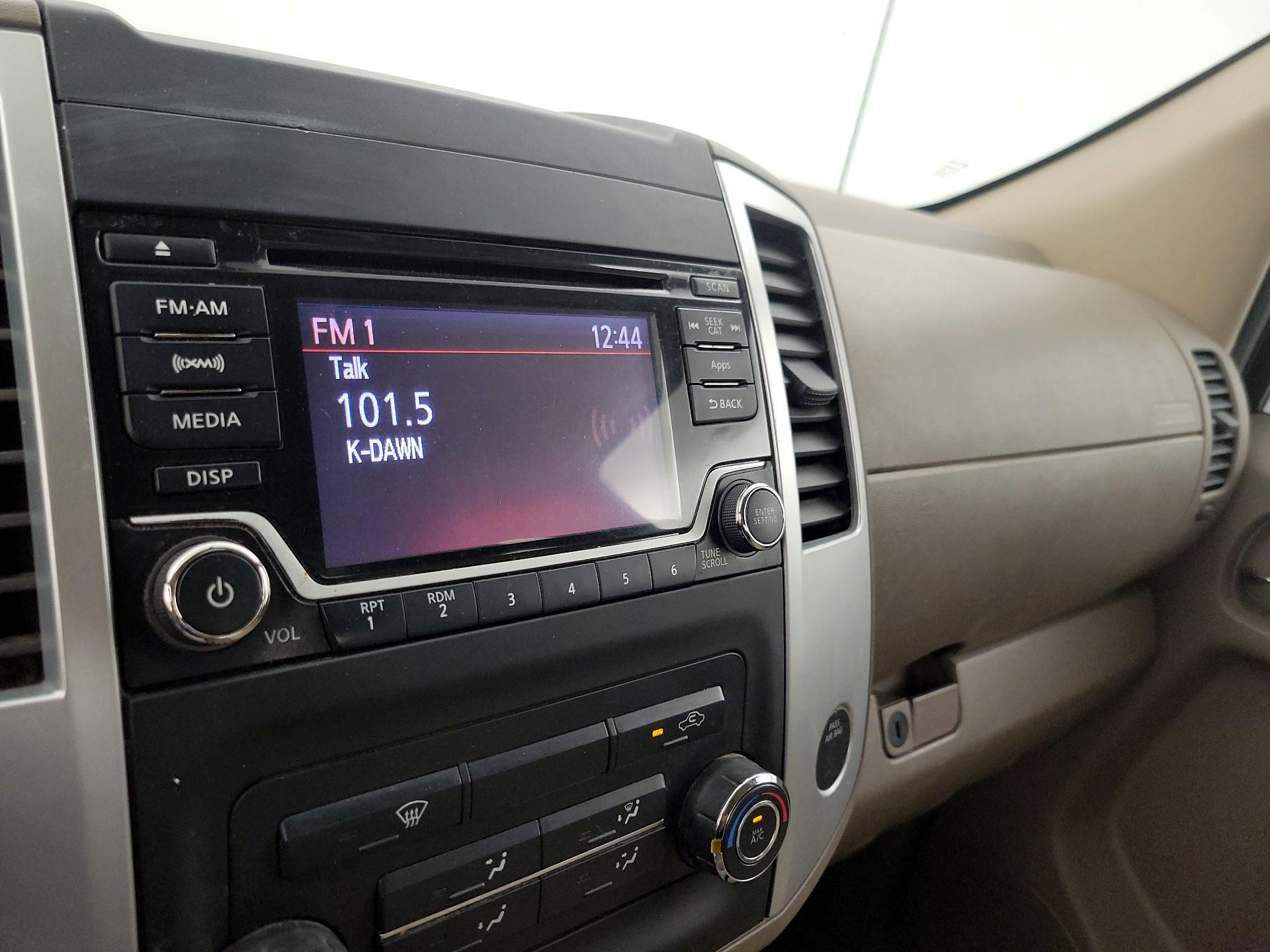 Thumbnail: 2016 Nissan Frontier - 14