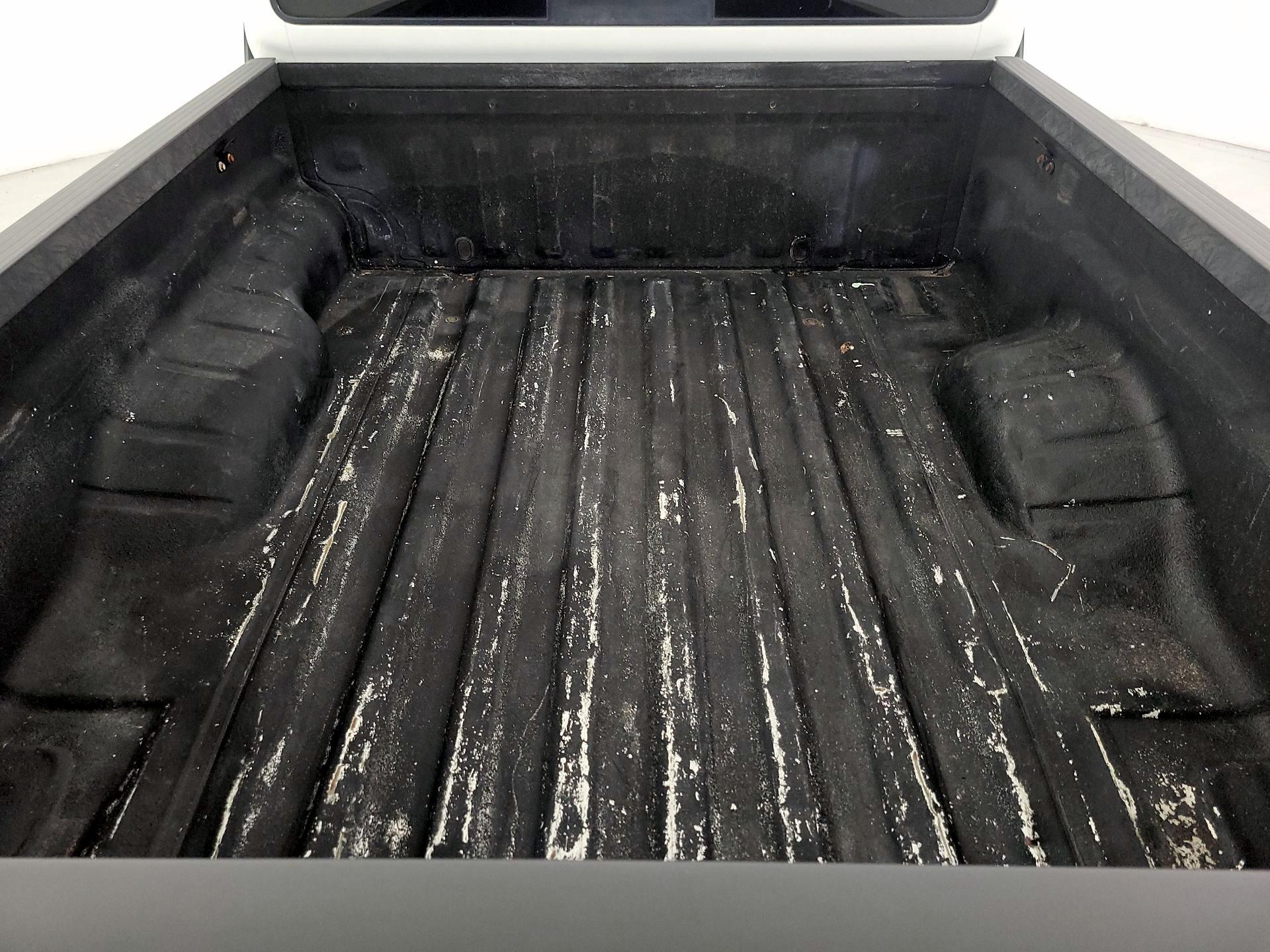 Thumbnail: 2016 Nissan Frontier - 18