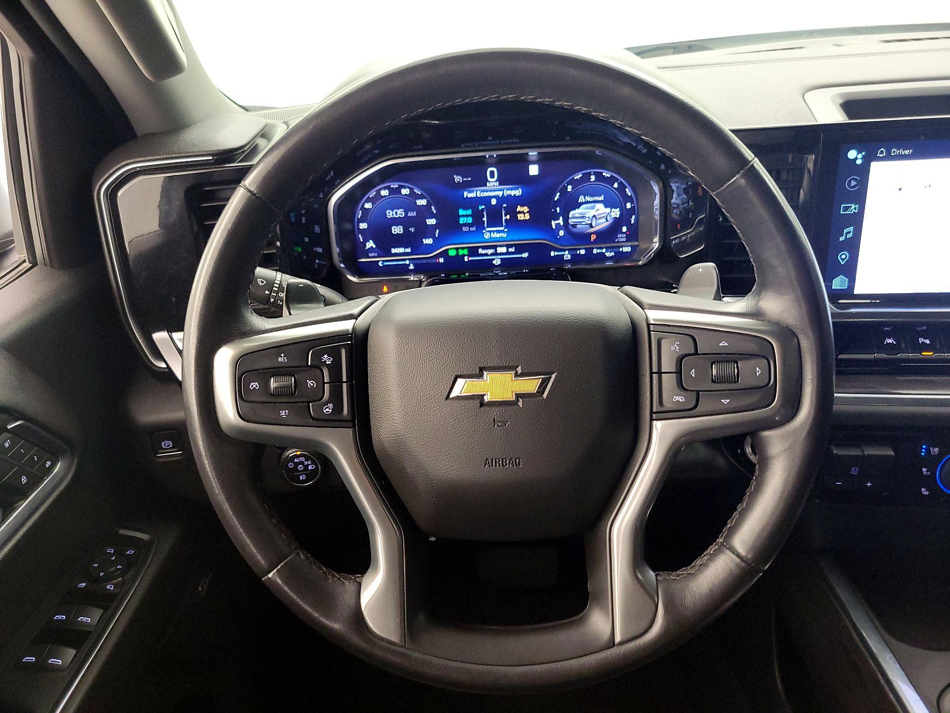 Thumbnail: 2022 Chevrolet Silverado 1500 - 10