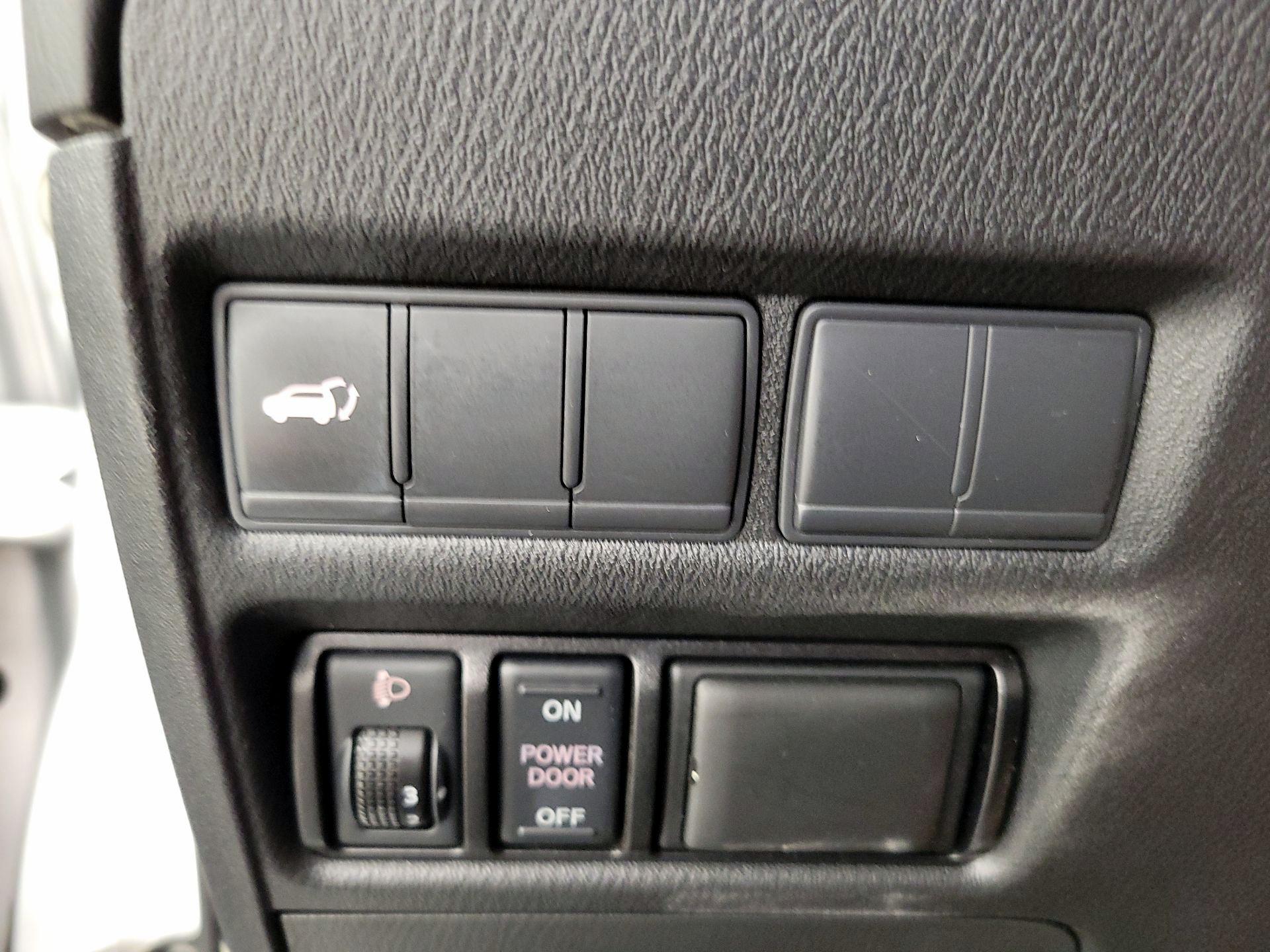 Thumbnail: 2018 Nissan Armada - 13