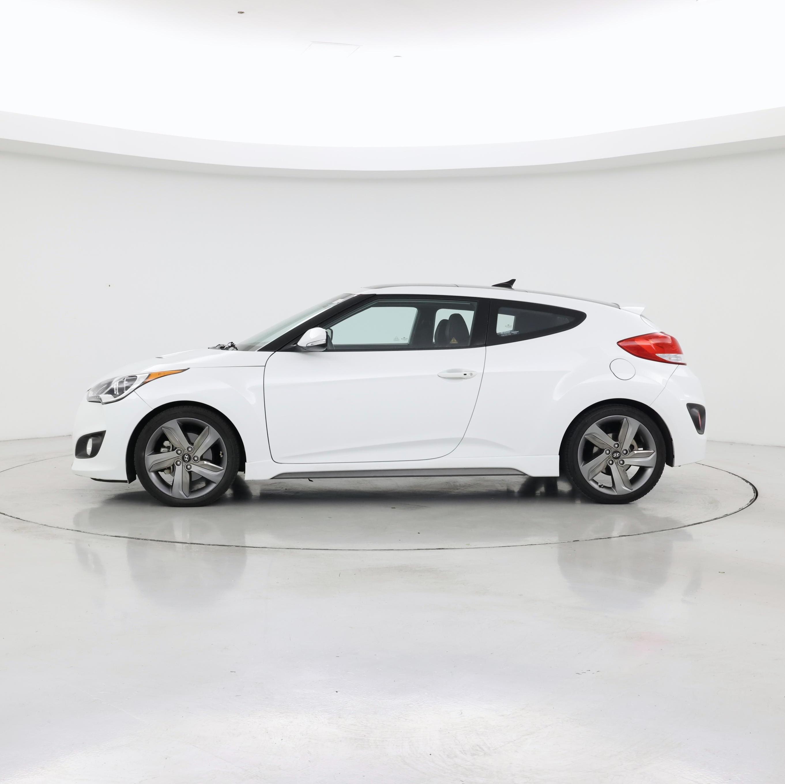 Thumbnail: 2014 Hyundai Veloster - 3