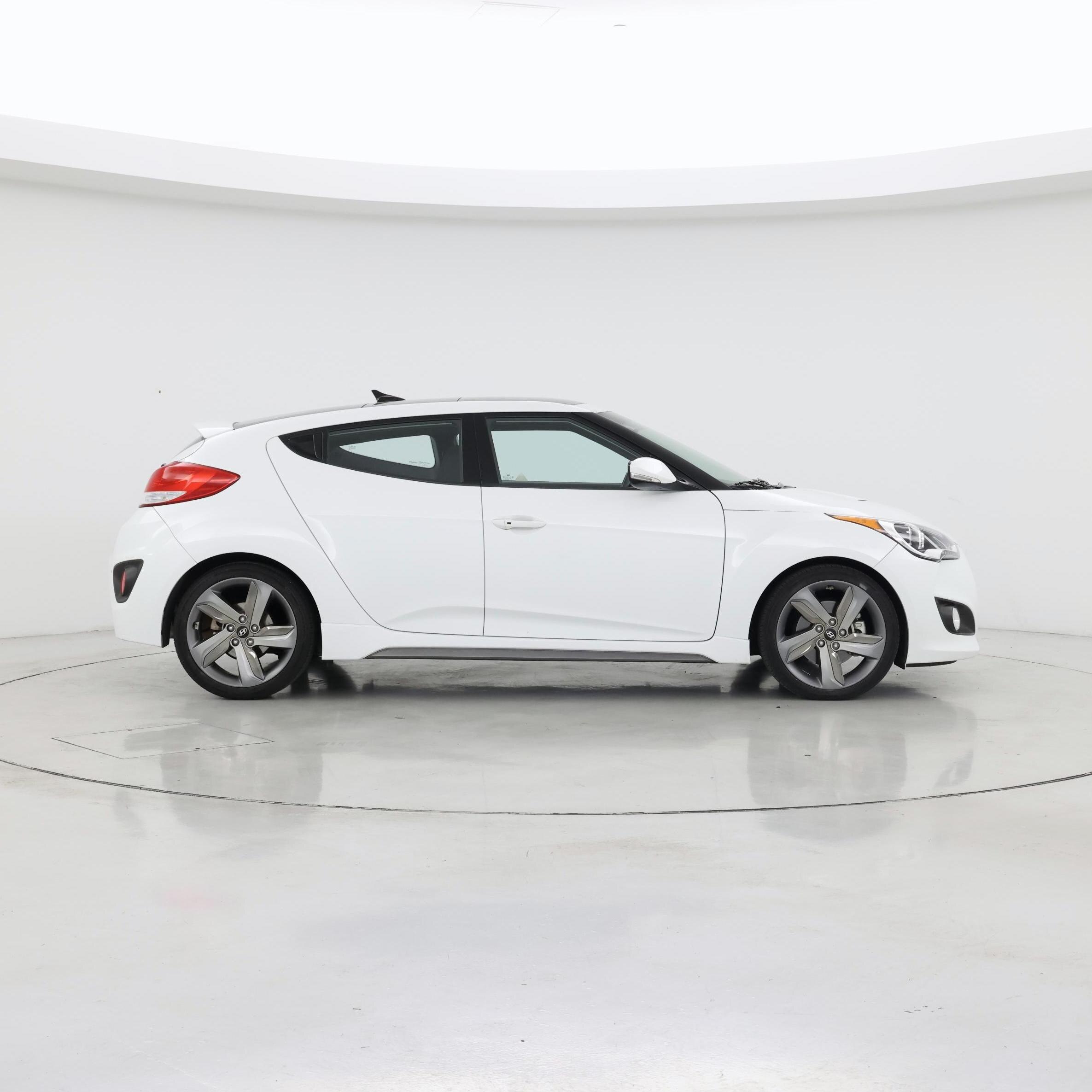 Thumbnail: 2014 Hyundai Veloster - 7