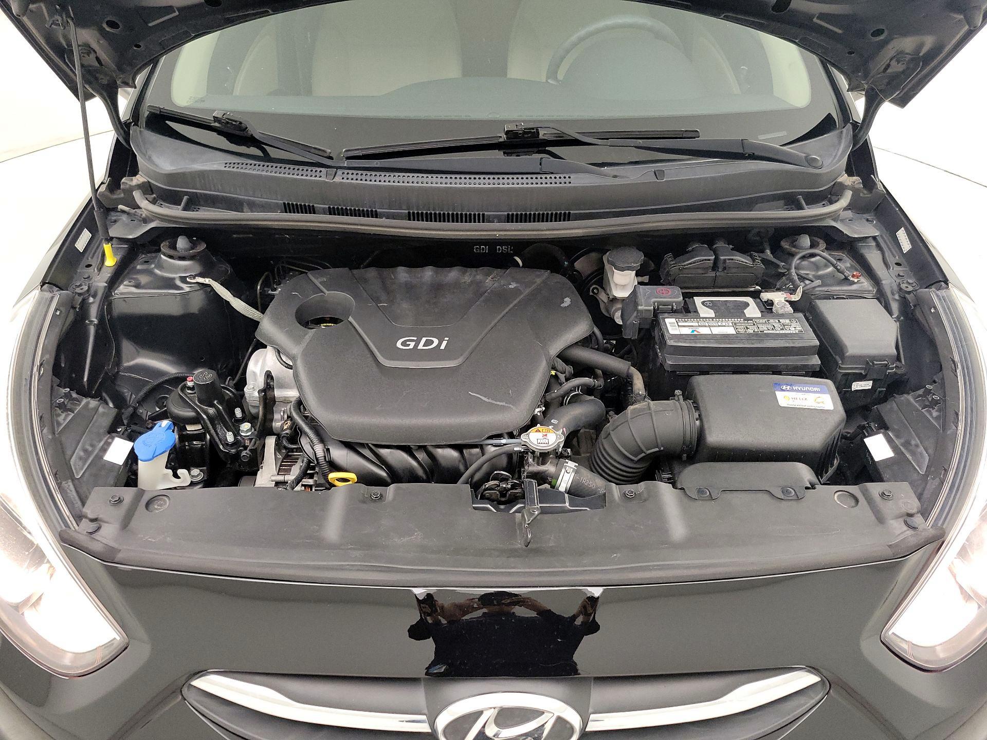 Thumbnail: 2015 Hyundai Accent - 20