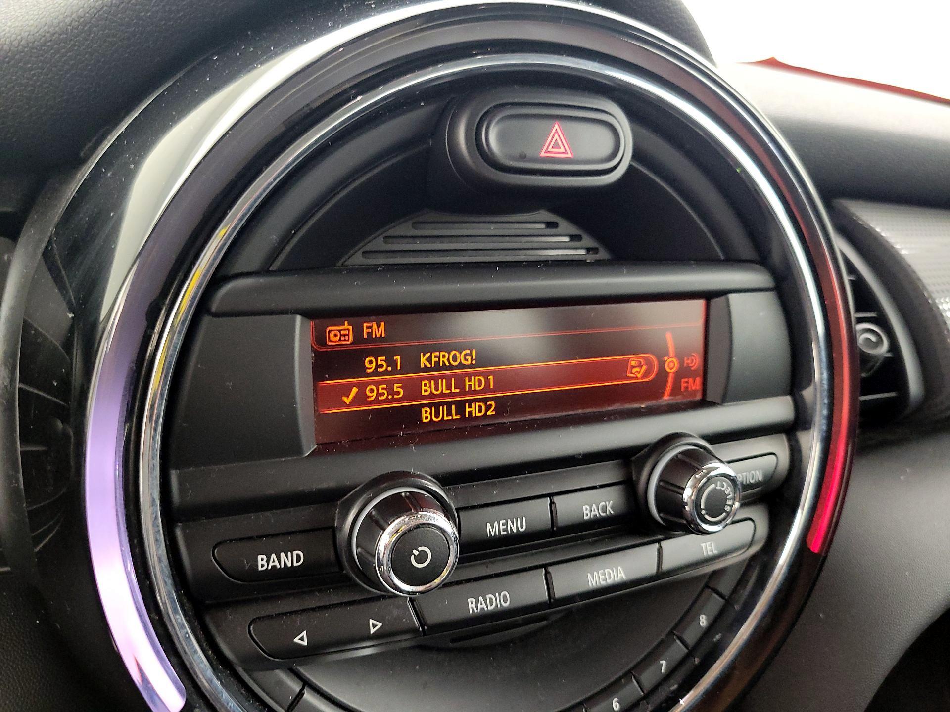 Thumbnail: 2014 MINI Cooper Hardtop - 14