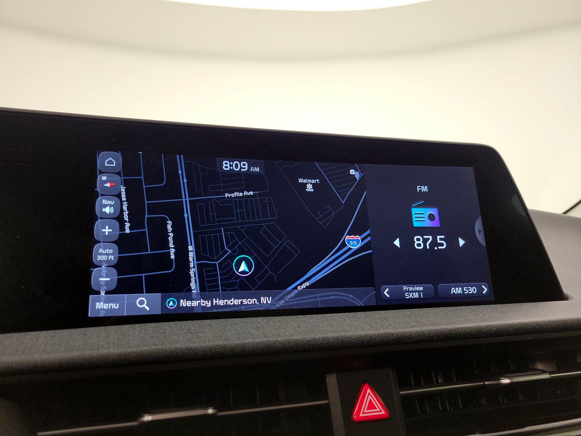 Thumbnail: 2022 Kia EV6 - 14