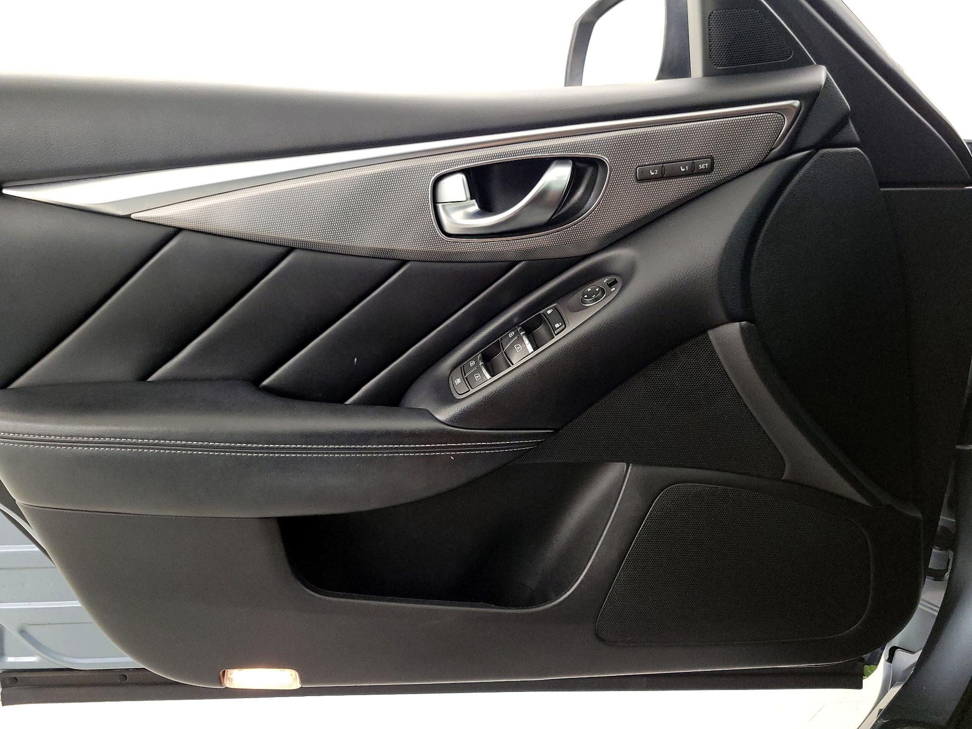 Thumbnail: 2016 INFINITI  - 12