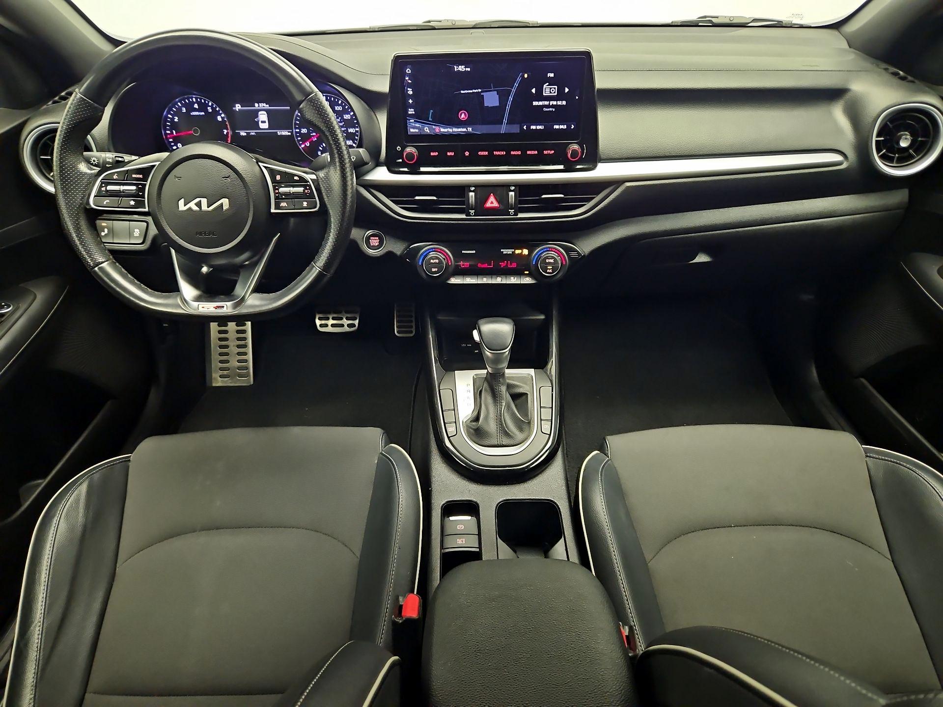 Thumbnail: 2023 Kia Forte - 9
