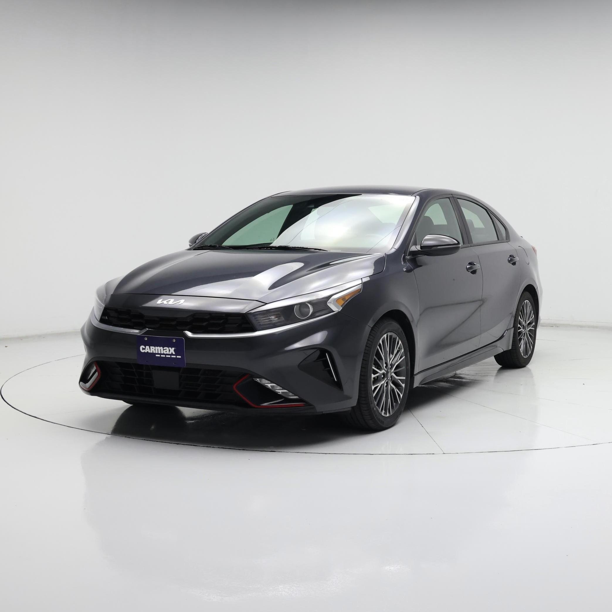 Thumbnail: 2023 Kia Forte - 4
