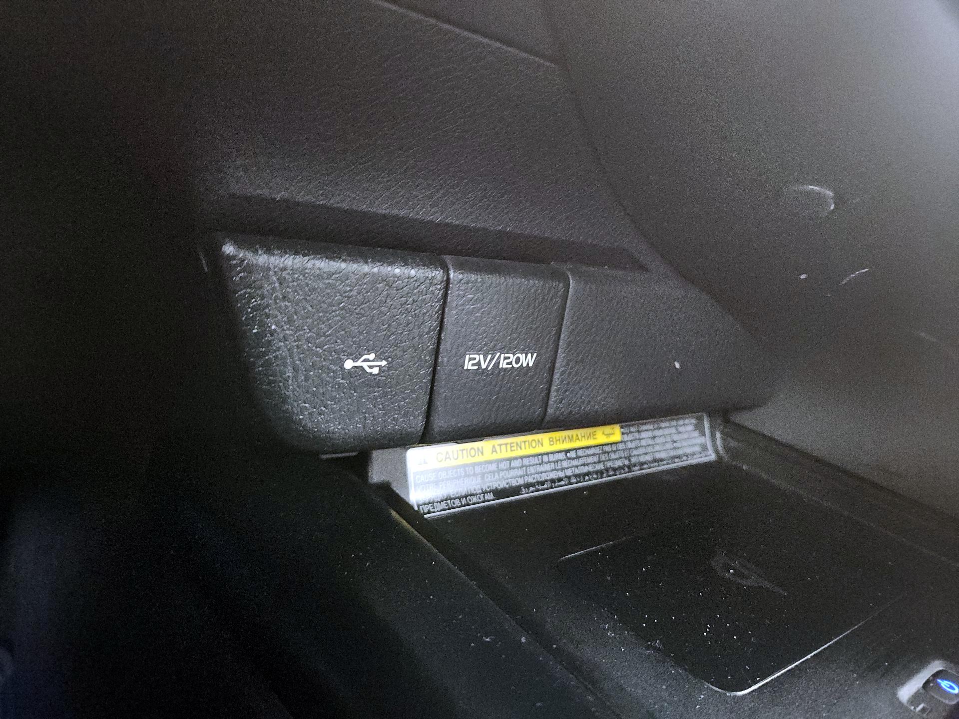 Thumbnail: 2020 Toyota Camry - 18