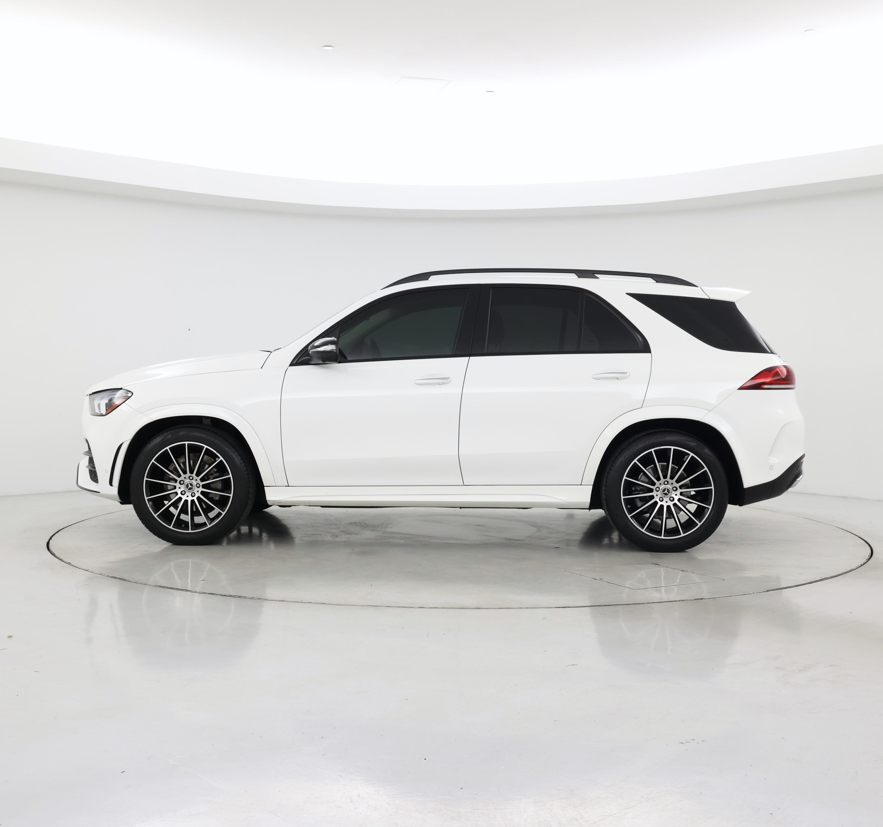 Thumbnail: 2021 Mercedes-Benz GLE - 3