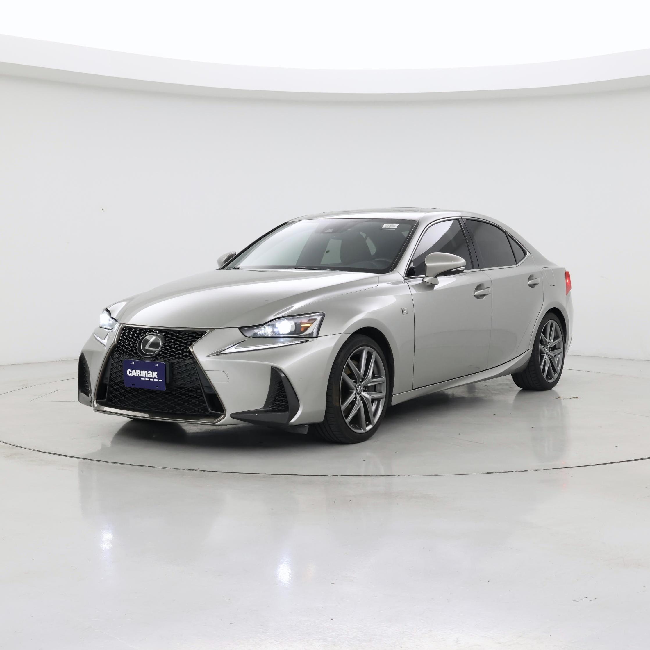 Thumbnail: 2019 Lexus IS - 4