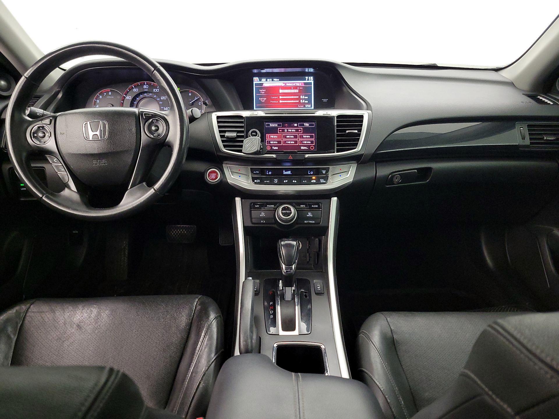 Thumbnail: 2015 Honda Accord - 9