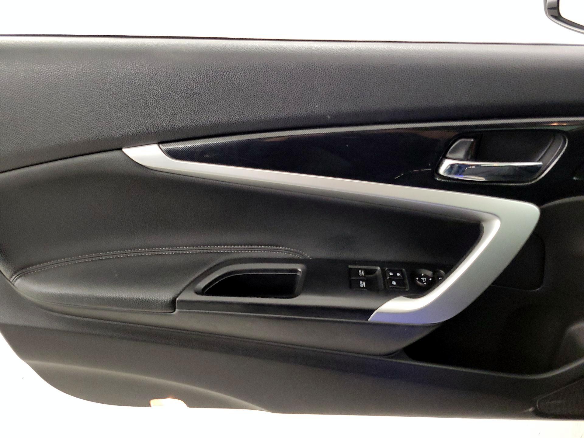 Thumbnail: 2015 Honda Accord - 12