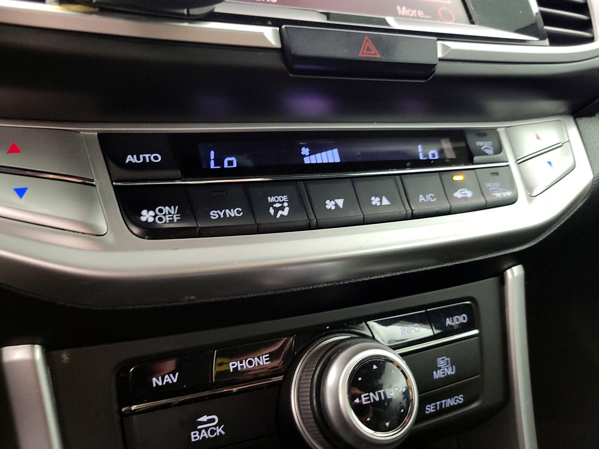 Thumbnail: 2015 Honda Accord - 16