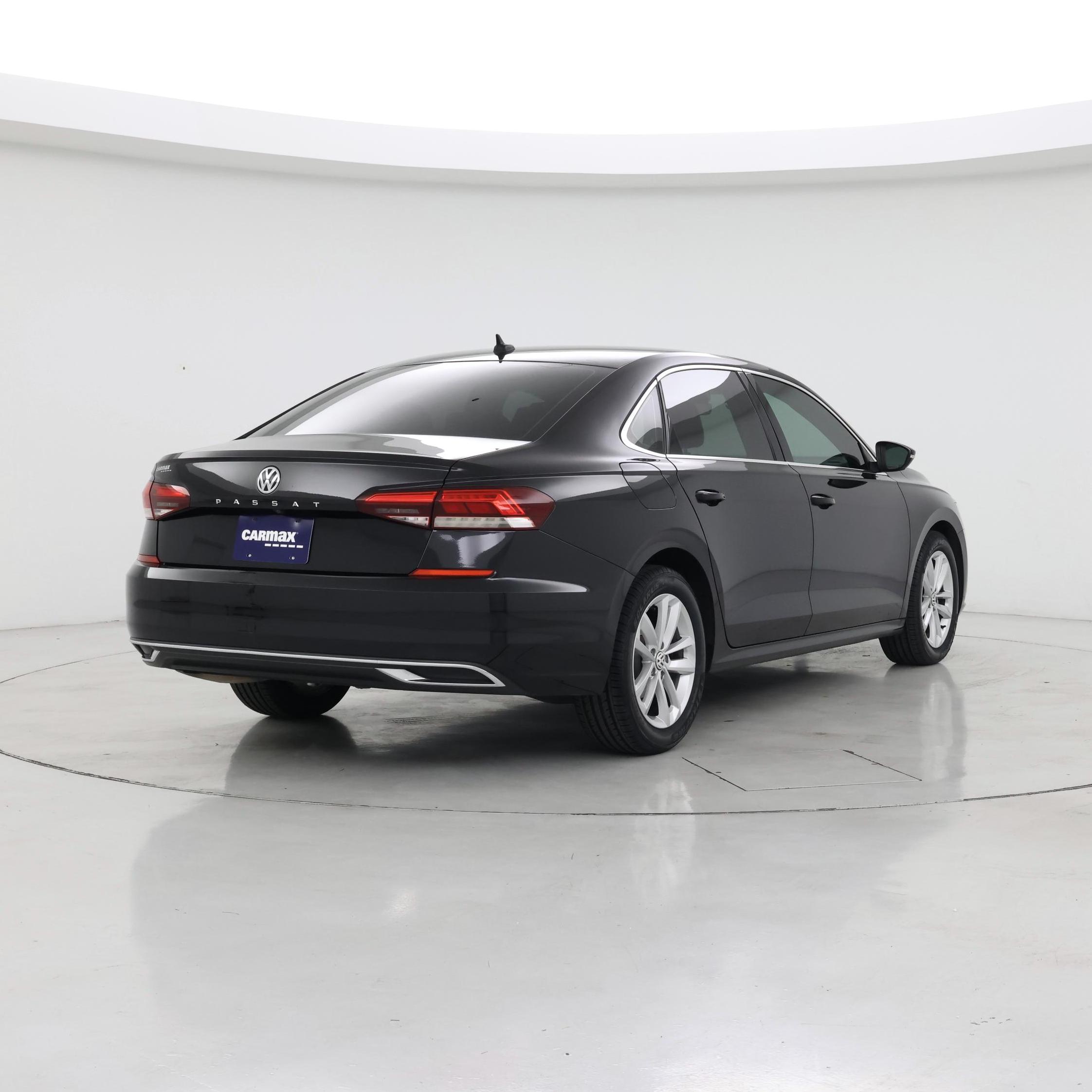 Thumbnail: 2020 Volkswagen Passat - 8