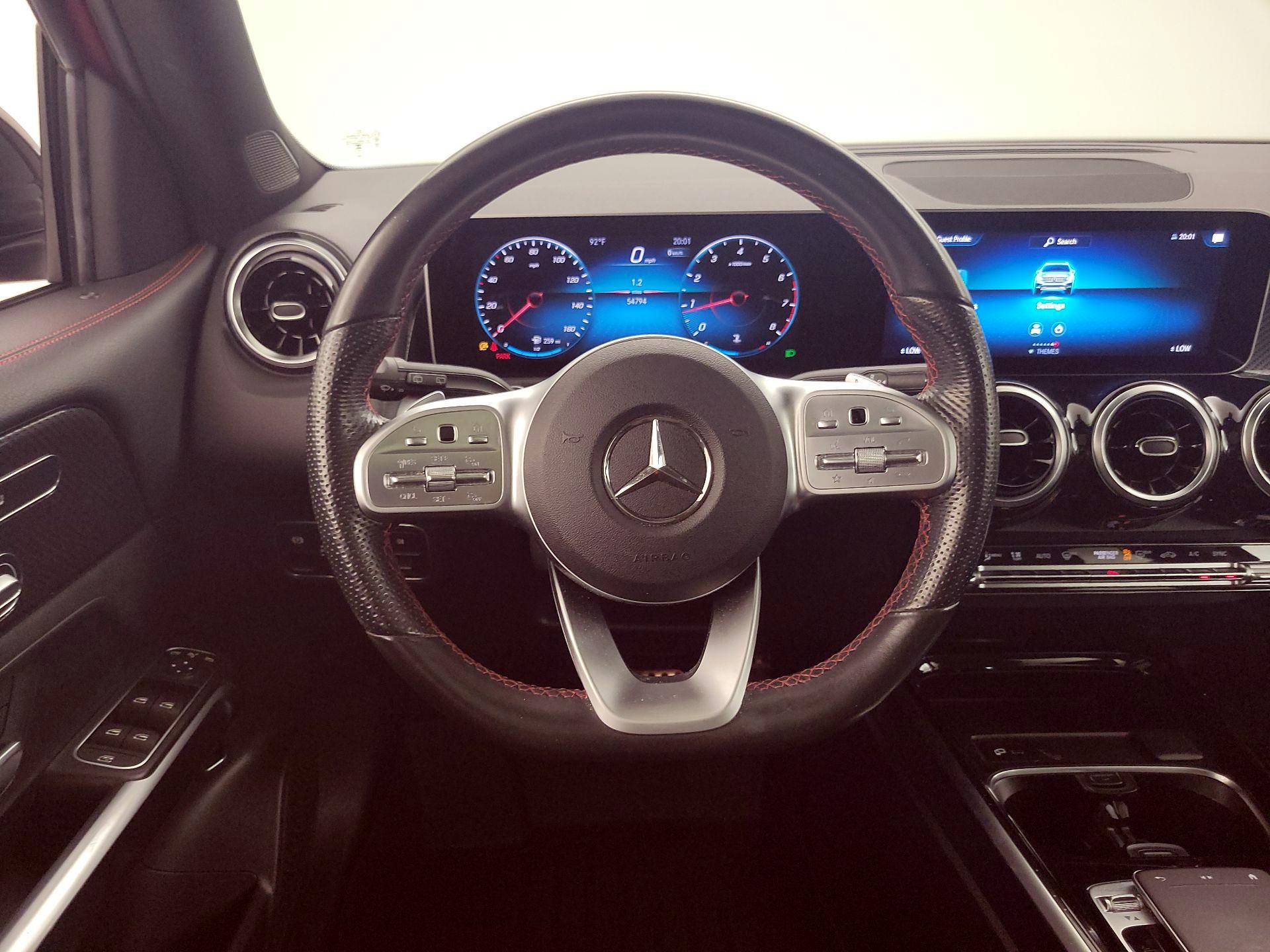 Thumbnail: 2020 Mercedes-Benz GLB - 10